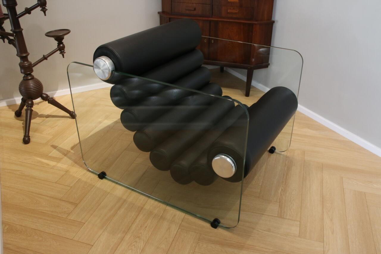 Cylinder Comfort: Leather-Wrapped Rolls for Luxurious Seating