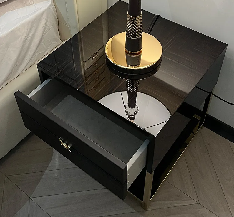 WH313B11B  bedside table W