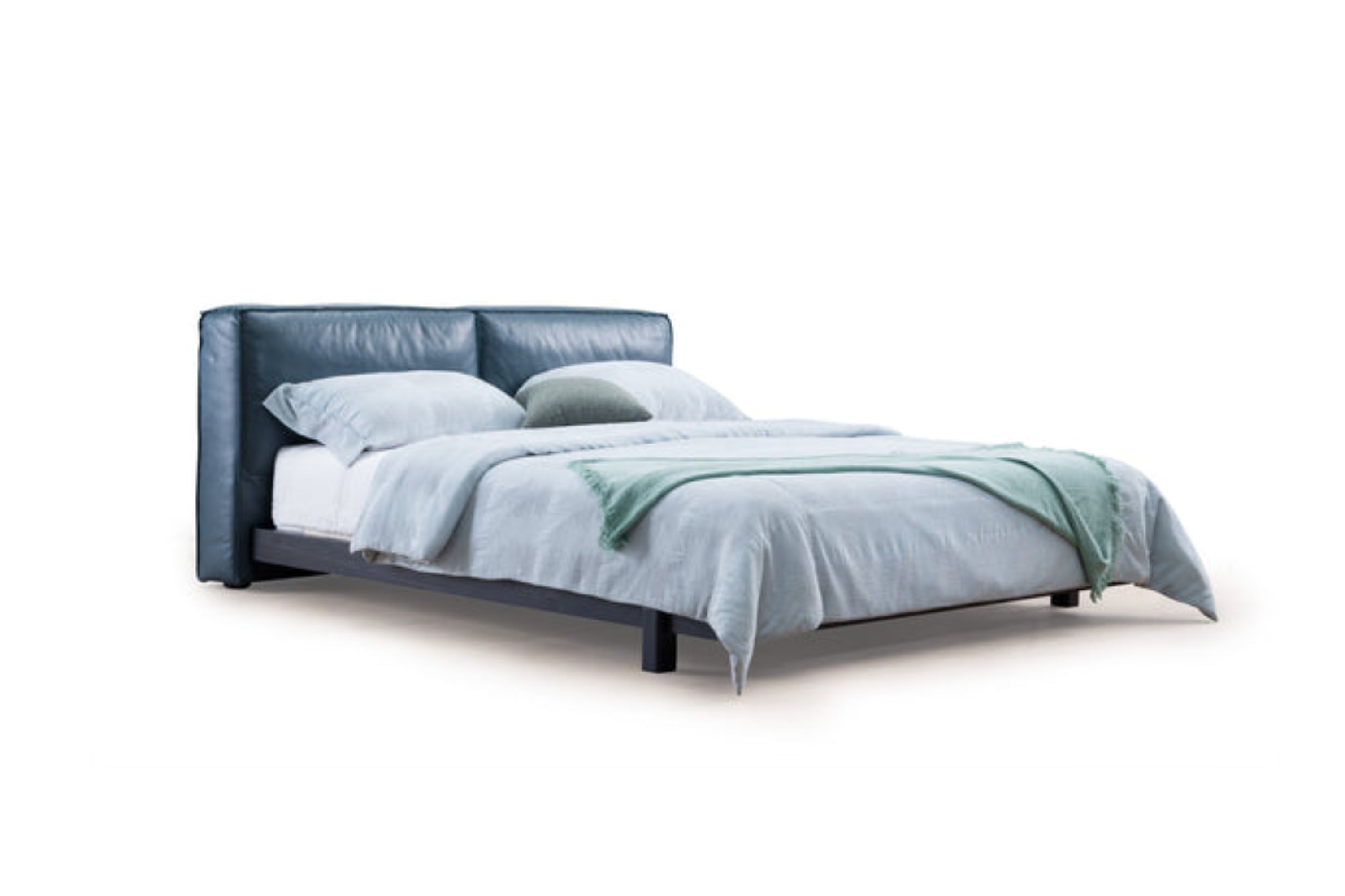 Urban Chic Leather KB-VVCASA-BED-VX5-1801-1 Bed VV