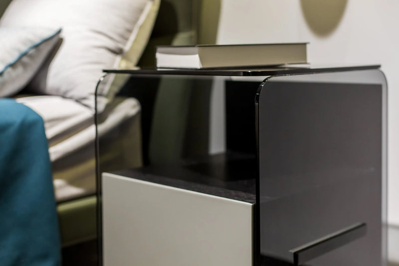 Minimalist Black Glass HX-2066-2/3 Bedside Table VV