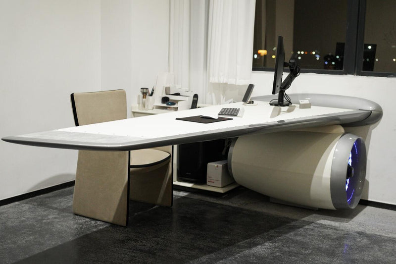 light-Inspired Office Desk: Ultimate Dynamism and Modern Aesthetics