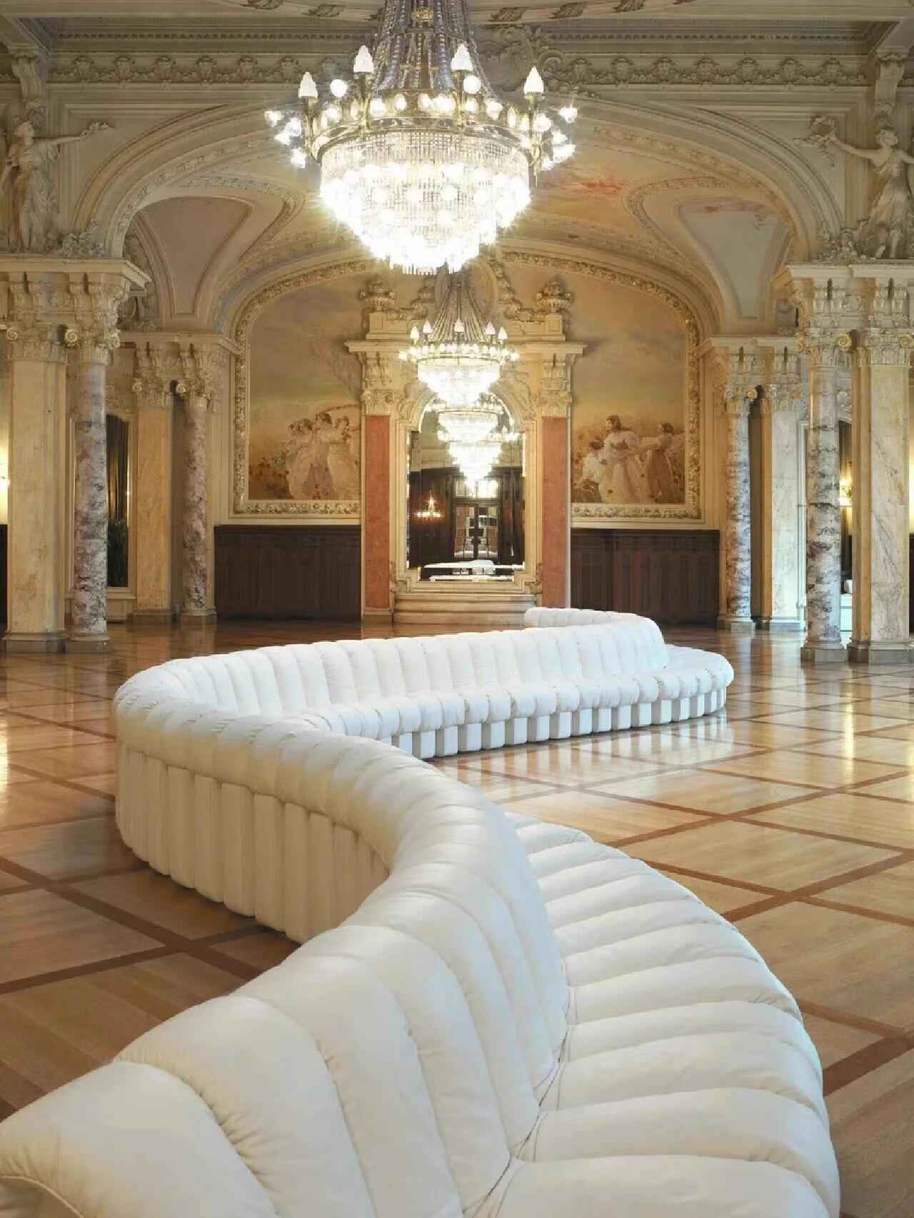 Customize Your Comfort Zone: Snake Modular Sofa