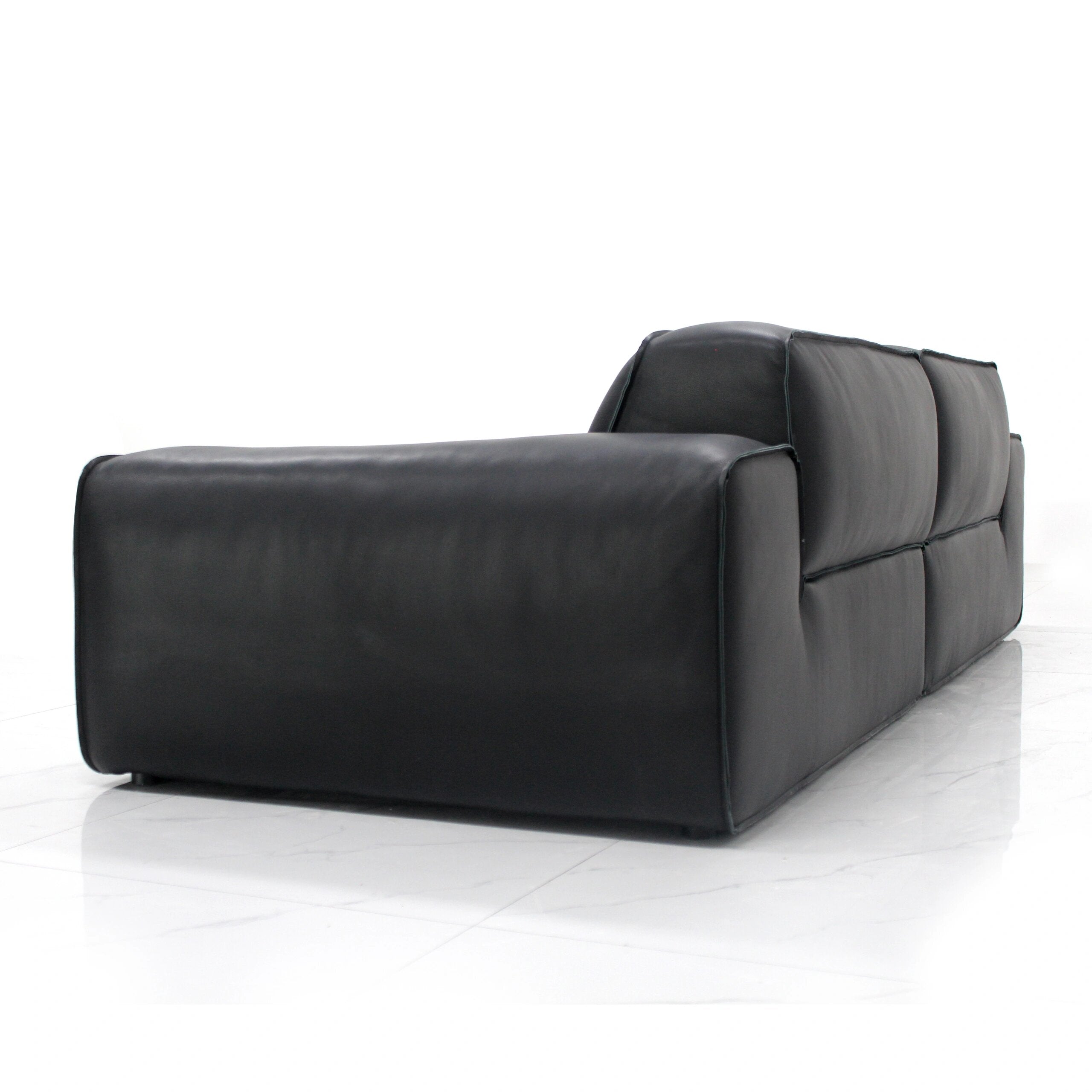 Dennes Big Black Bull Sofa: A Majestic Embrace with a Gentle Touch VJ2-2359 Sofa