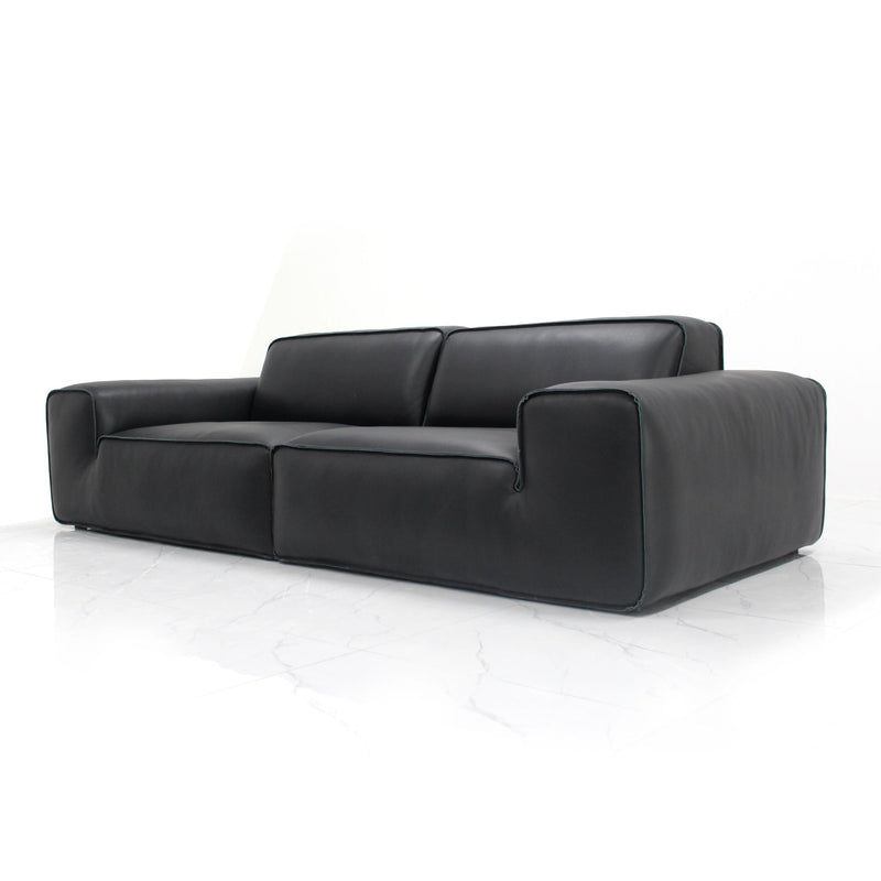 Dennes Big Black Bull Sofa: A Majestic Embrace with a Gentle Touch VJ2-2359 Sofa