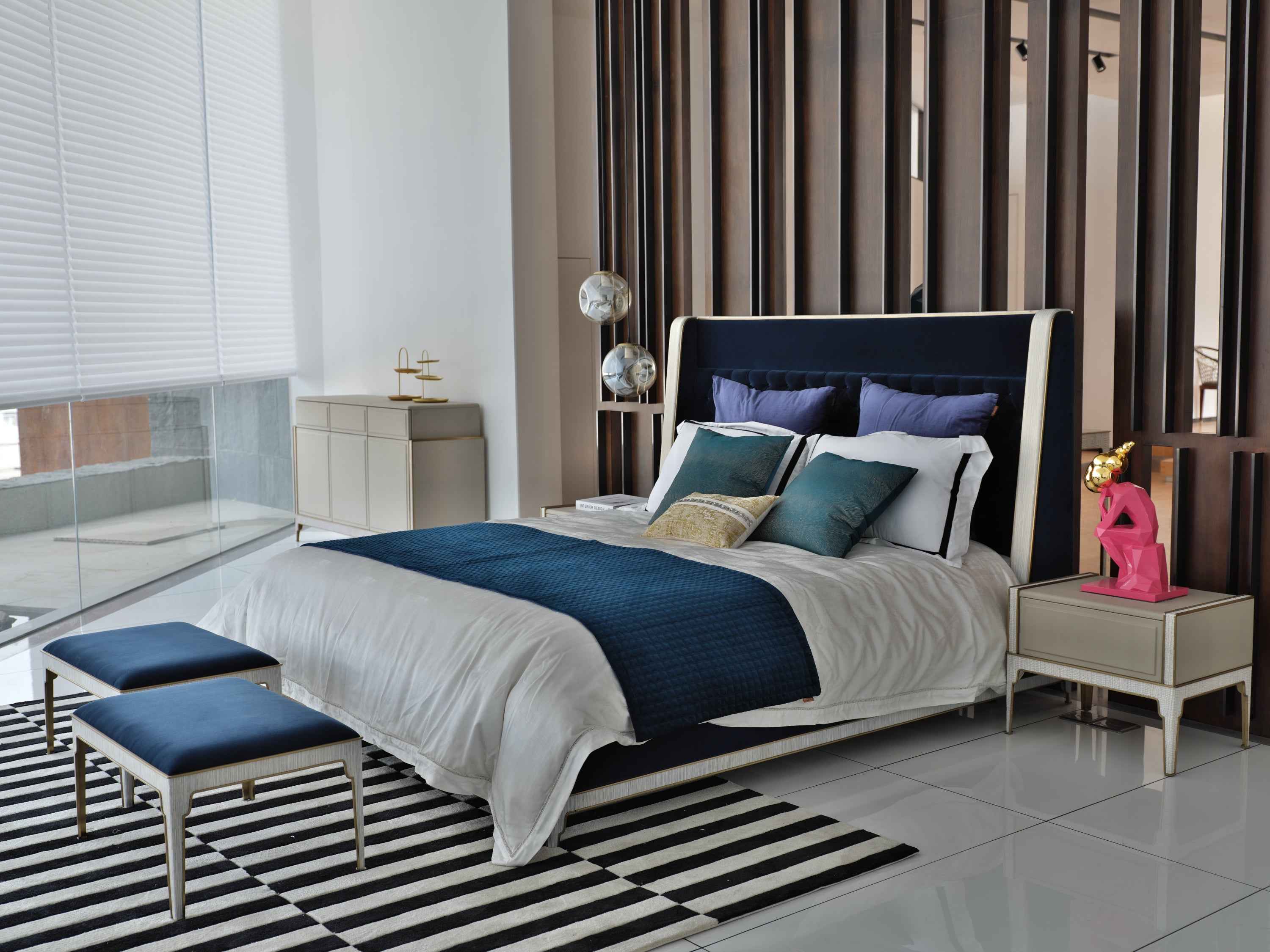 APT-2783B Bedside bench