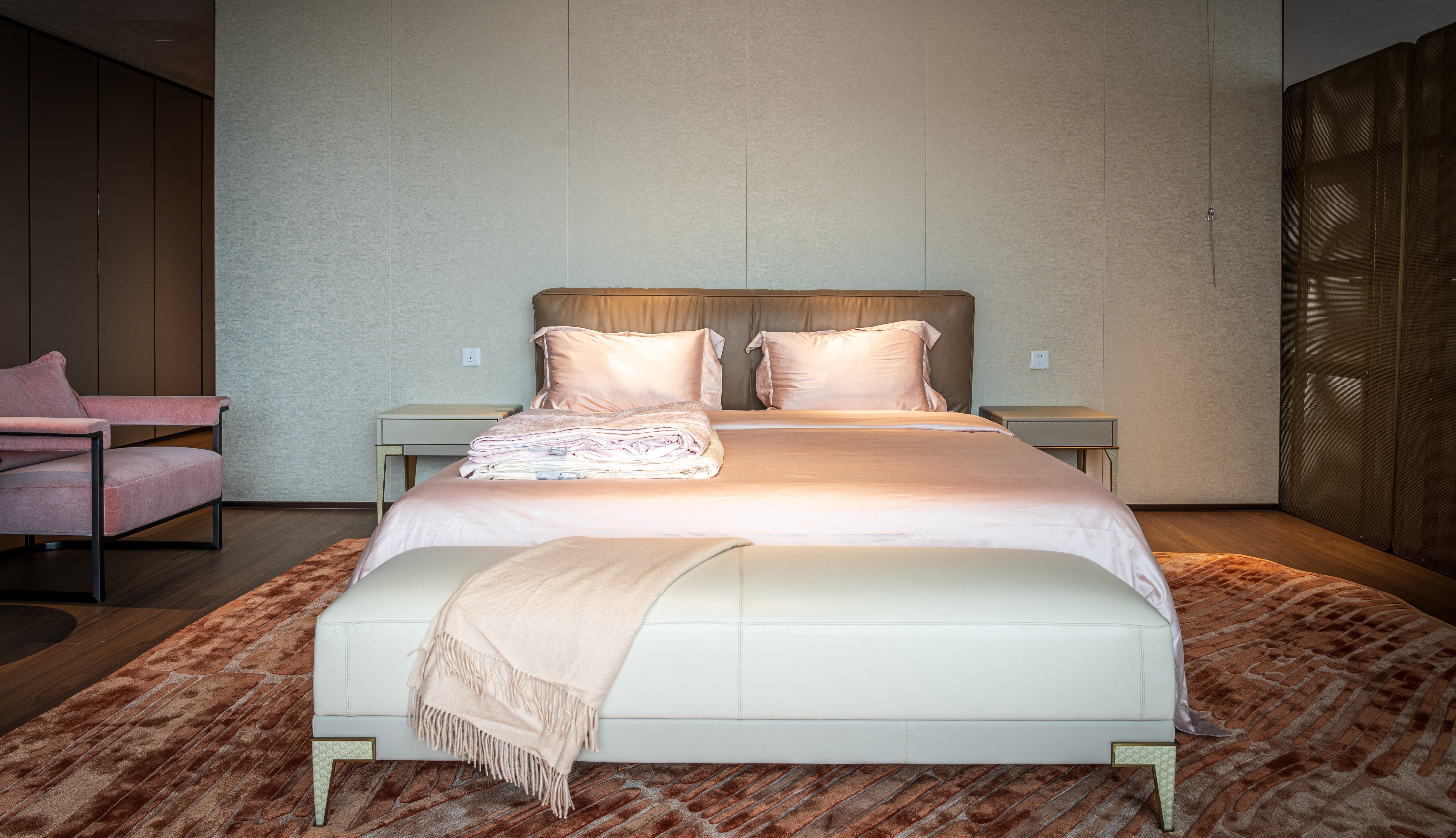 APT-3088A Nightstand Bedside Cabinet for Bedroom Storage and Organization - Chiuchiufurniture