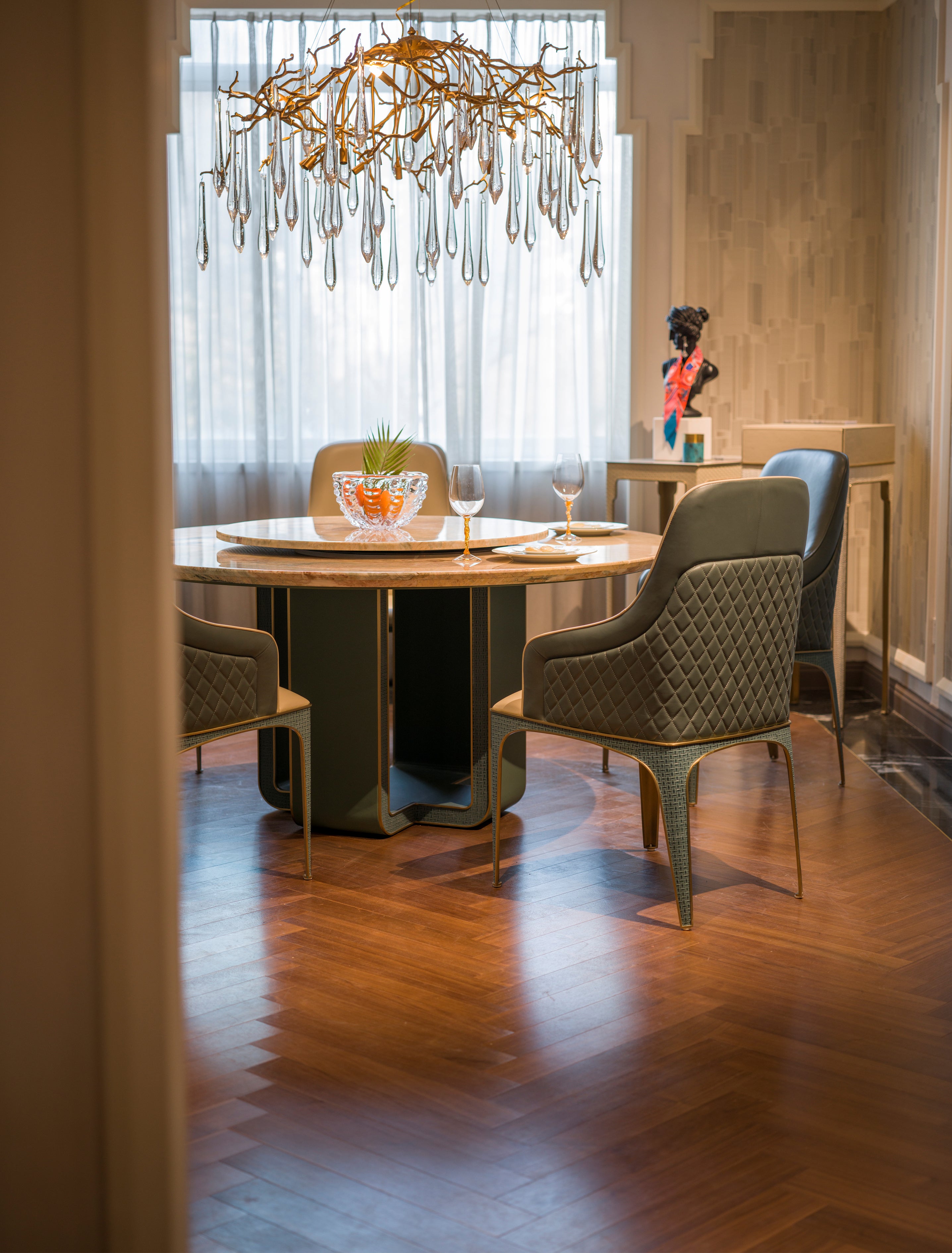 APTV-2886 Modern Dining Chair for Stylish Interiors - Chiuchiufurniture