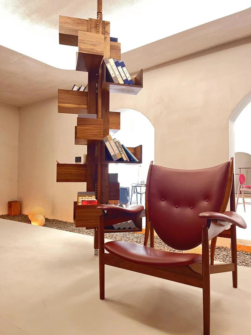 Transformative Design: Albero's 360-Degree Rotating Bookshelf