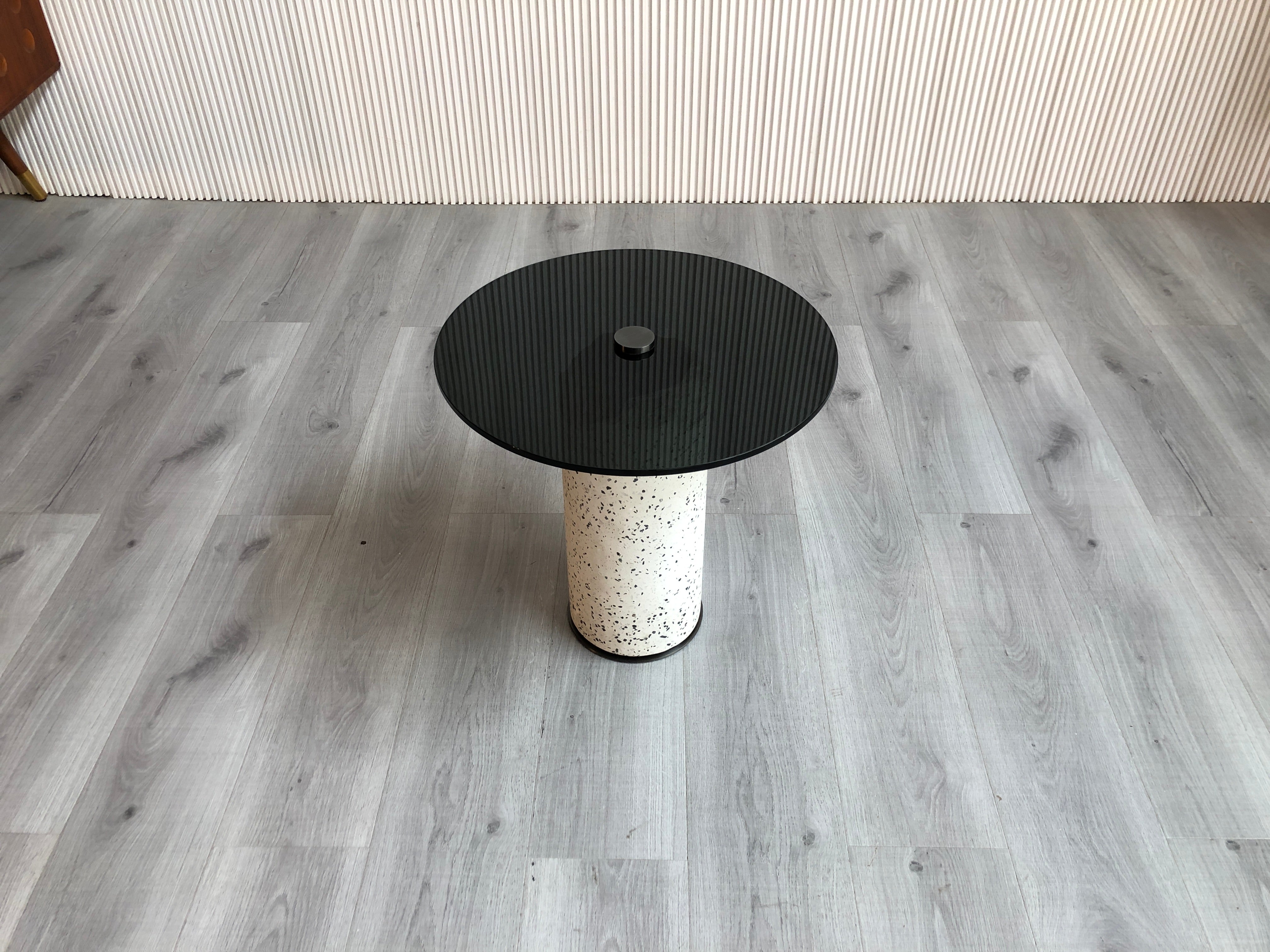 CJ-370 Coffee table