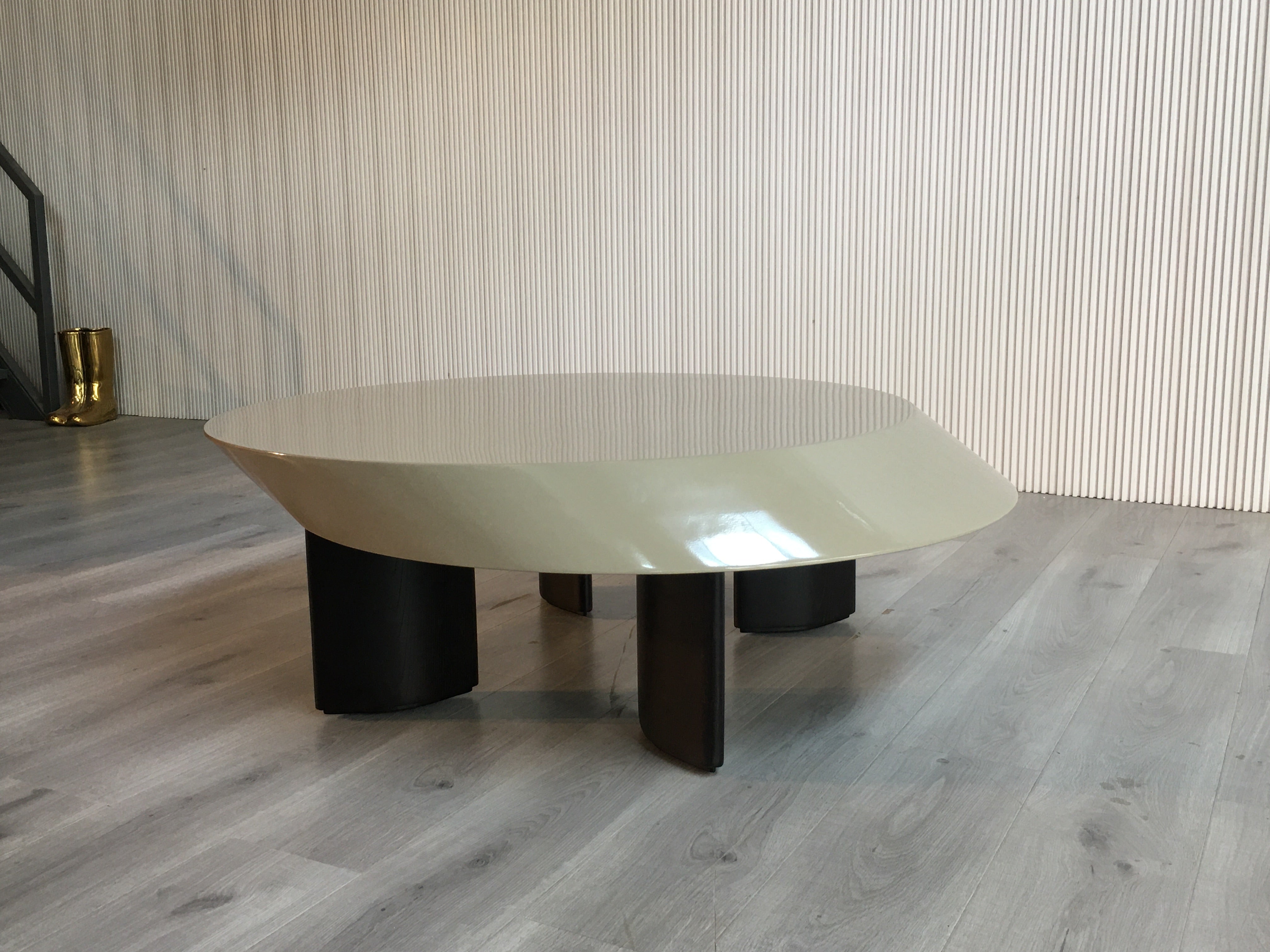 CJ-431 Coffee table