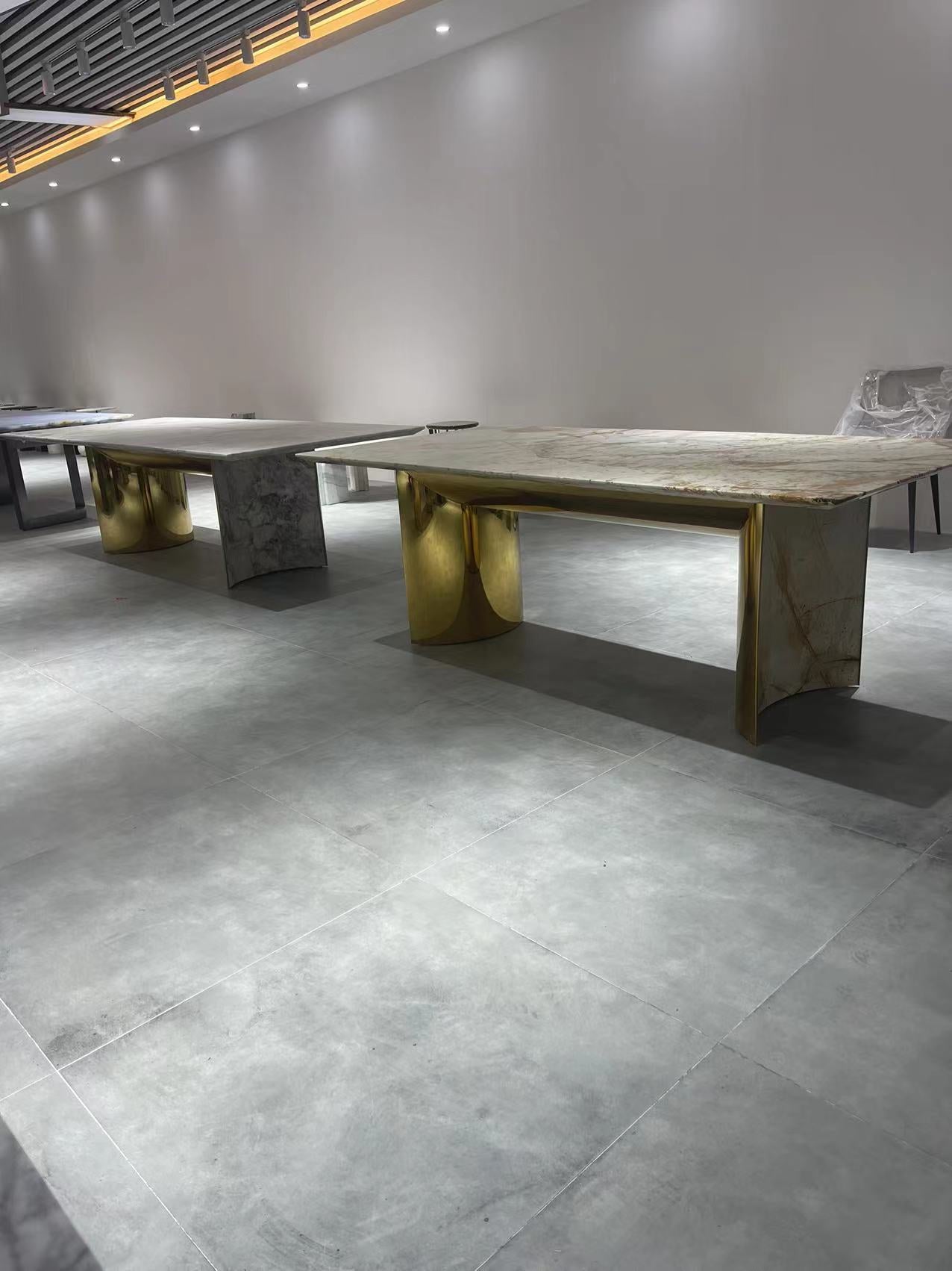 CZ-071 Dining table