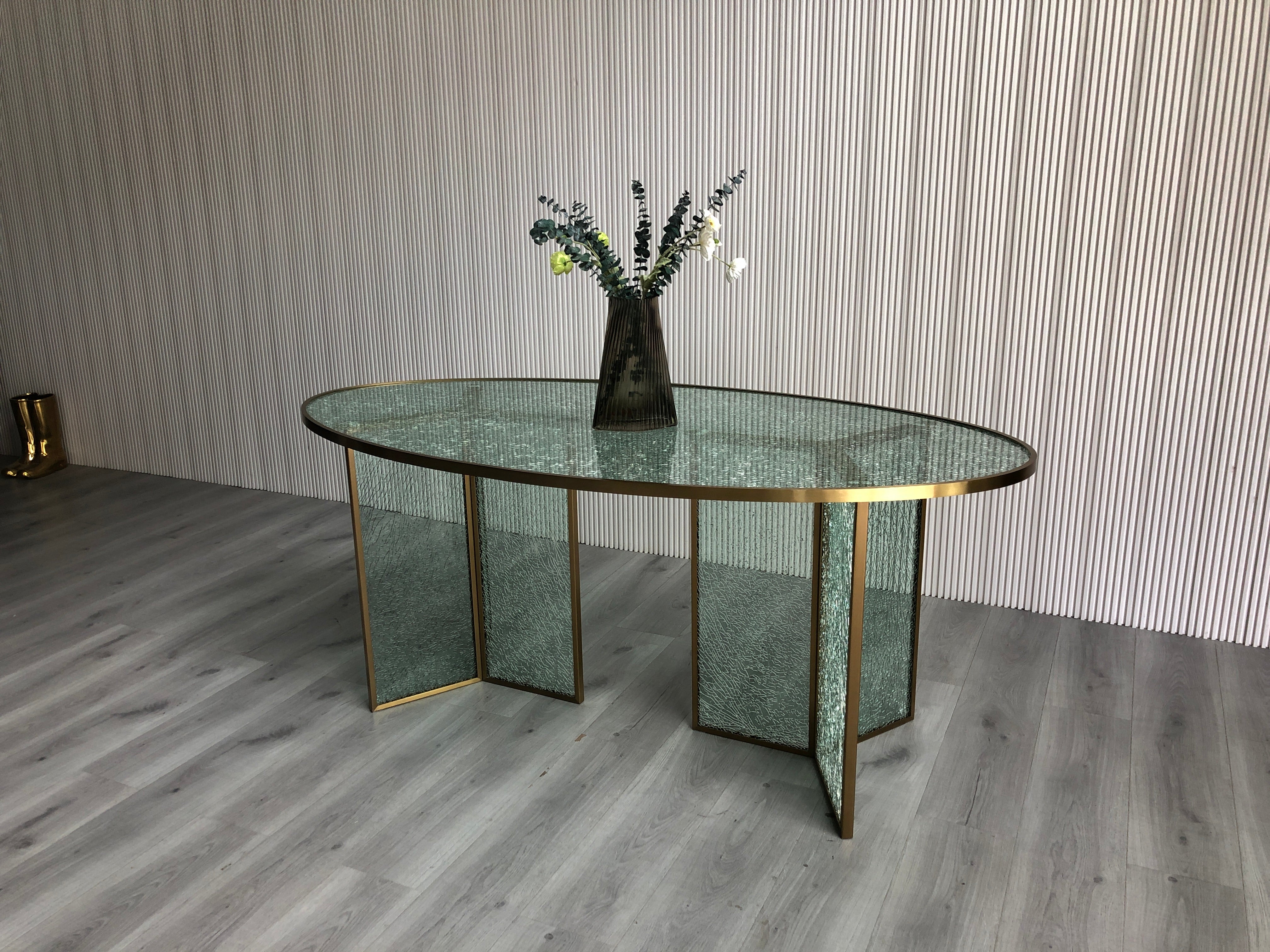 CZ-151 Dining table