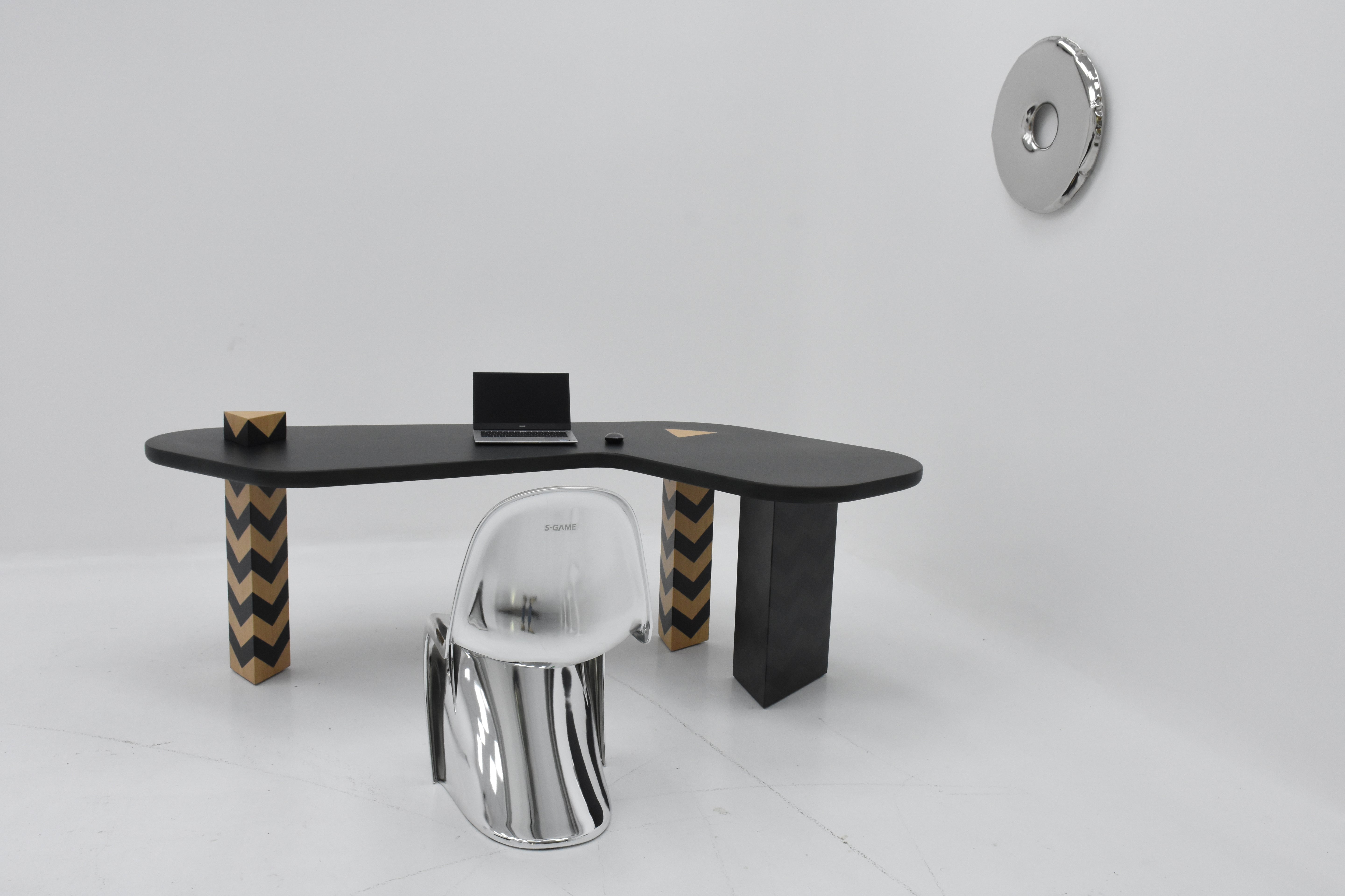 CZ-191  Dining table