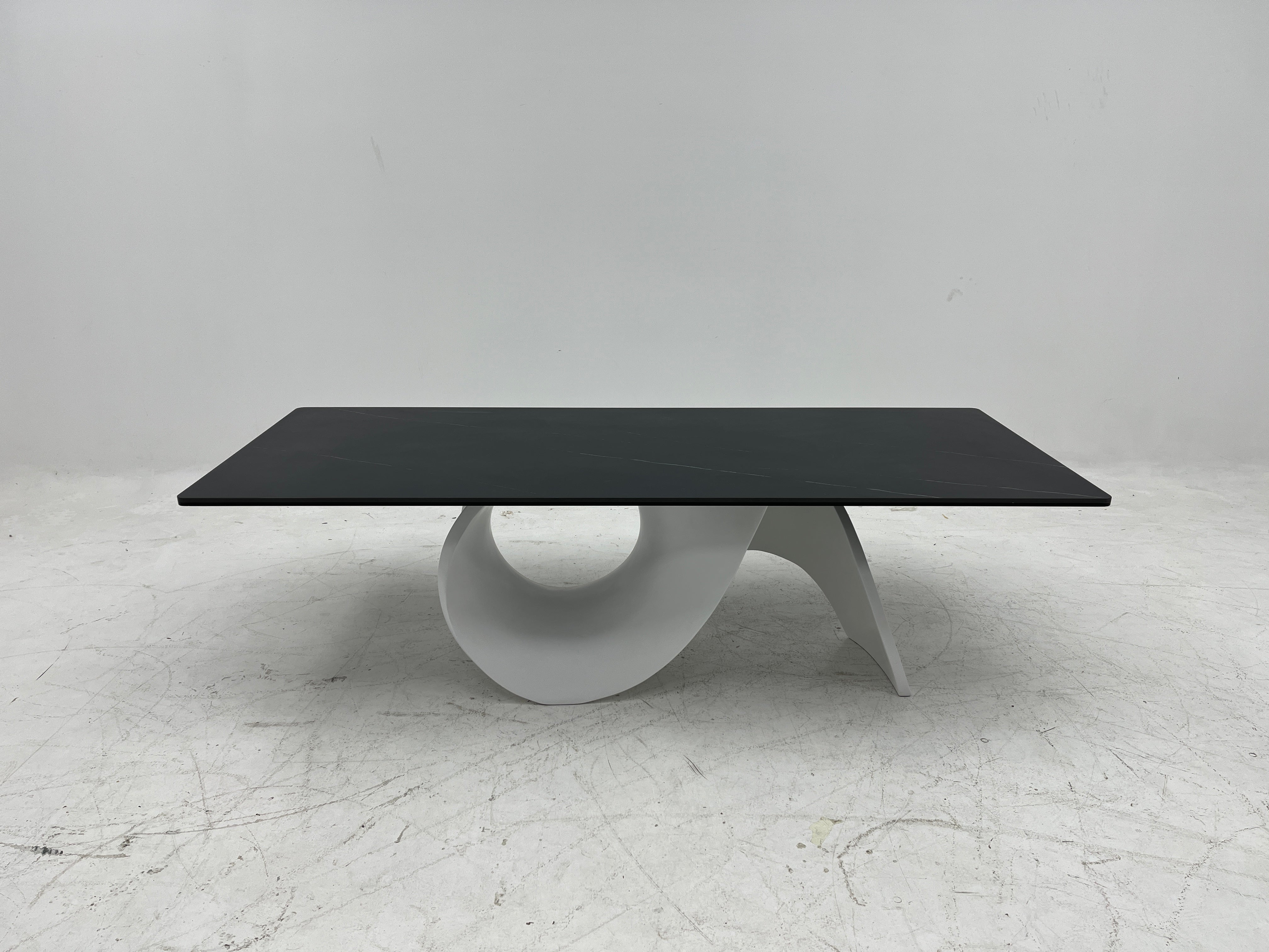 CZ-249 Dining table