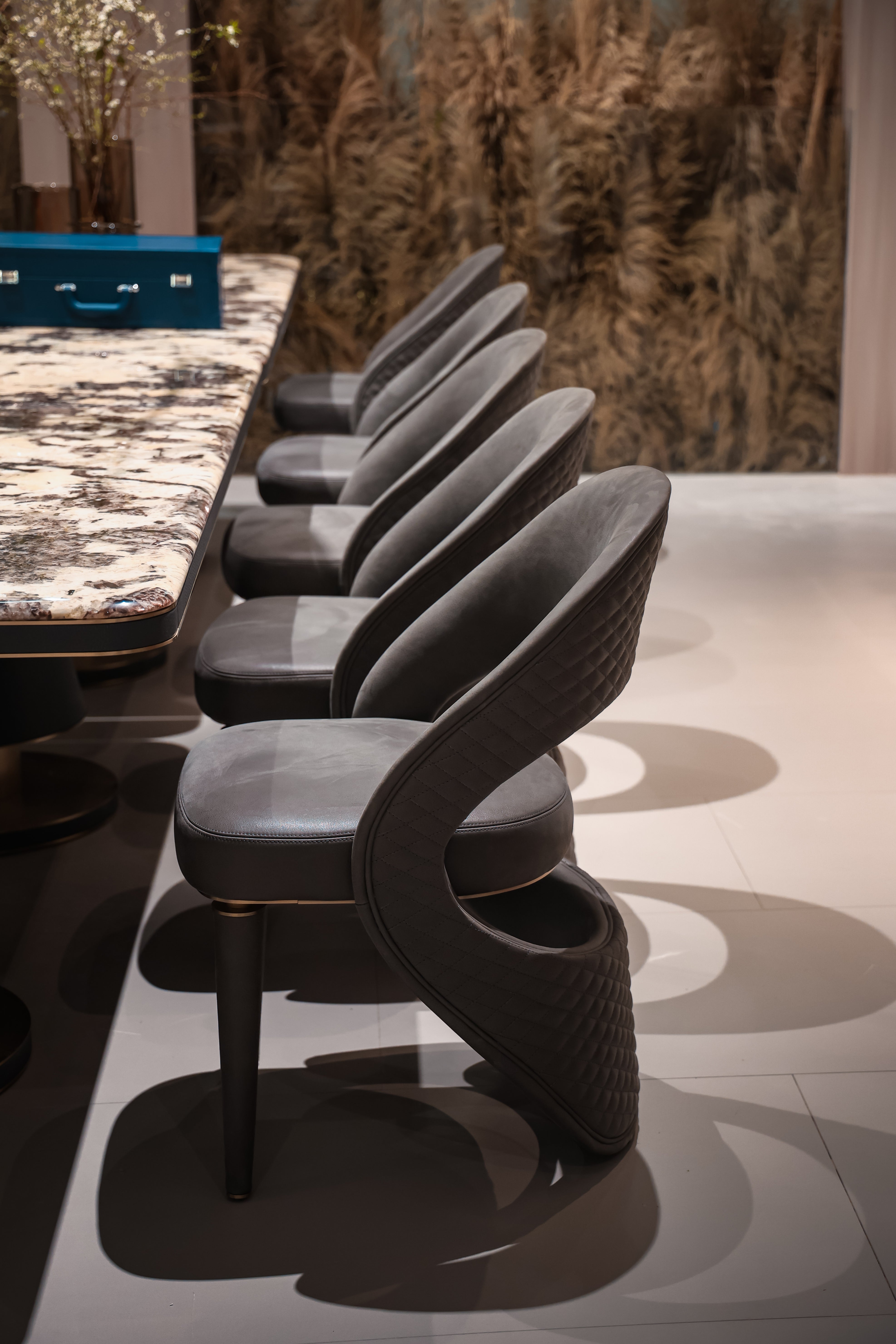 DB2-069  Dining Chair - Chiuchiufurniture