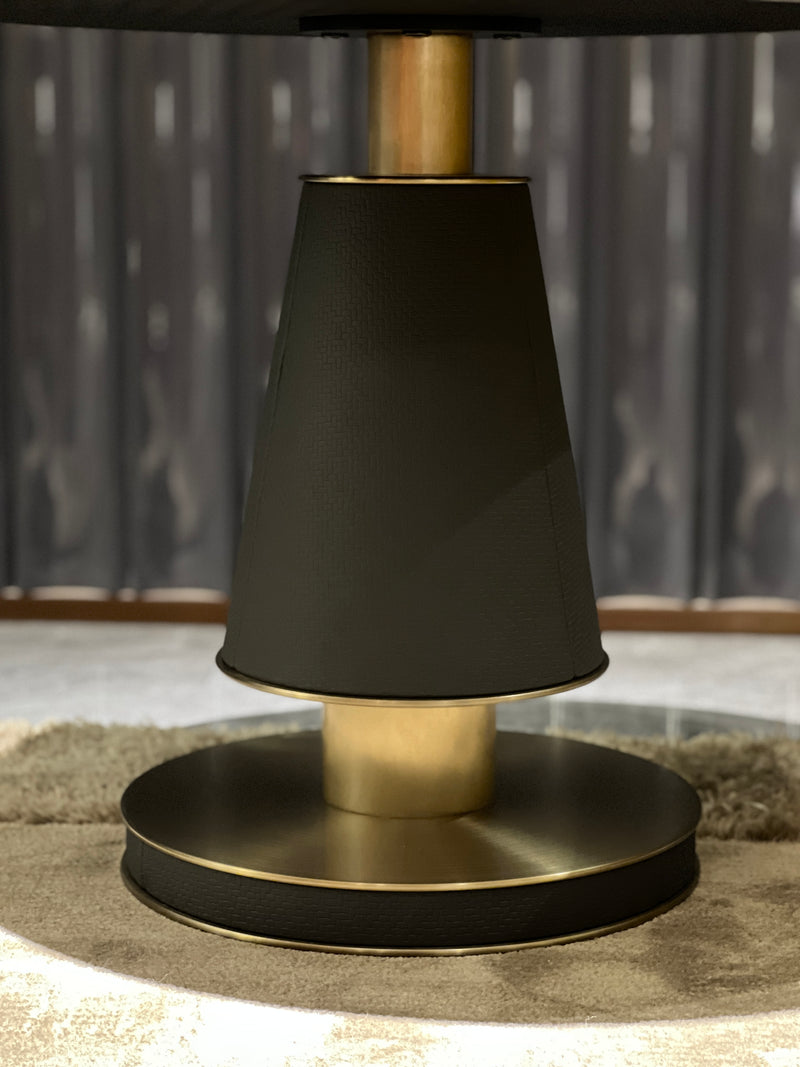 Shimmering Corners: Gold Dust Pandora's Luxurious Appeal DC3-069-3 Corner table