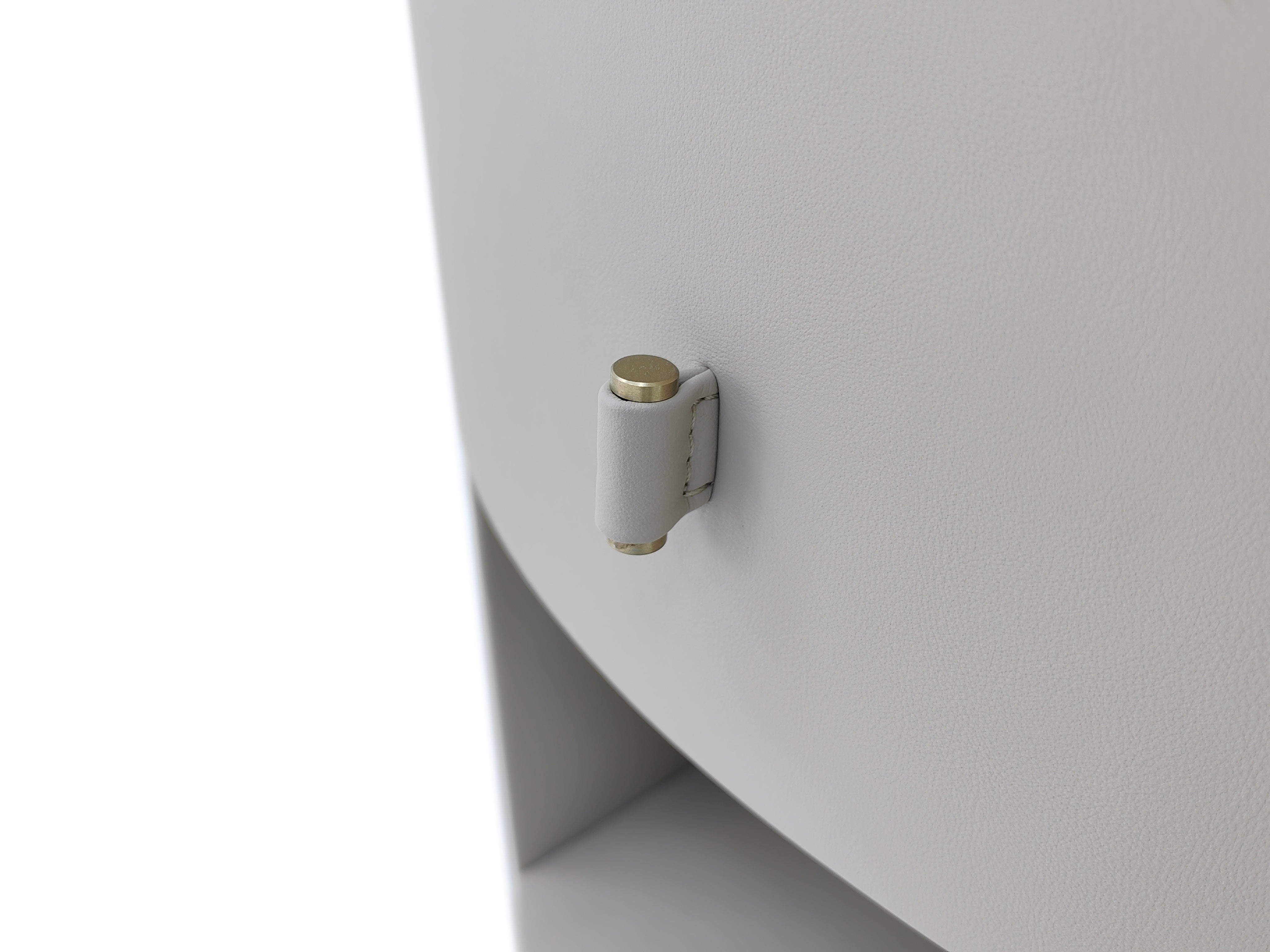 DX3-063-2  Bedside Cabinet - Chiuchiufurniture