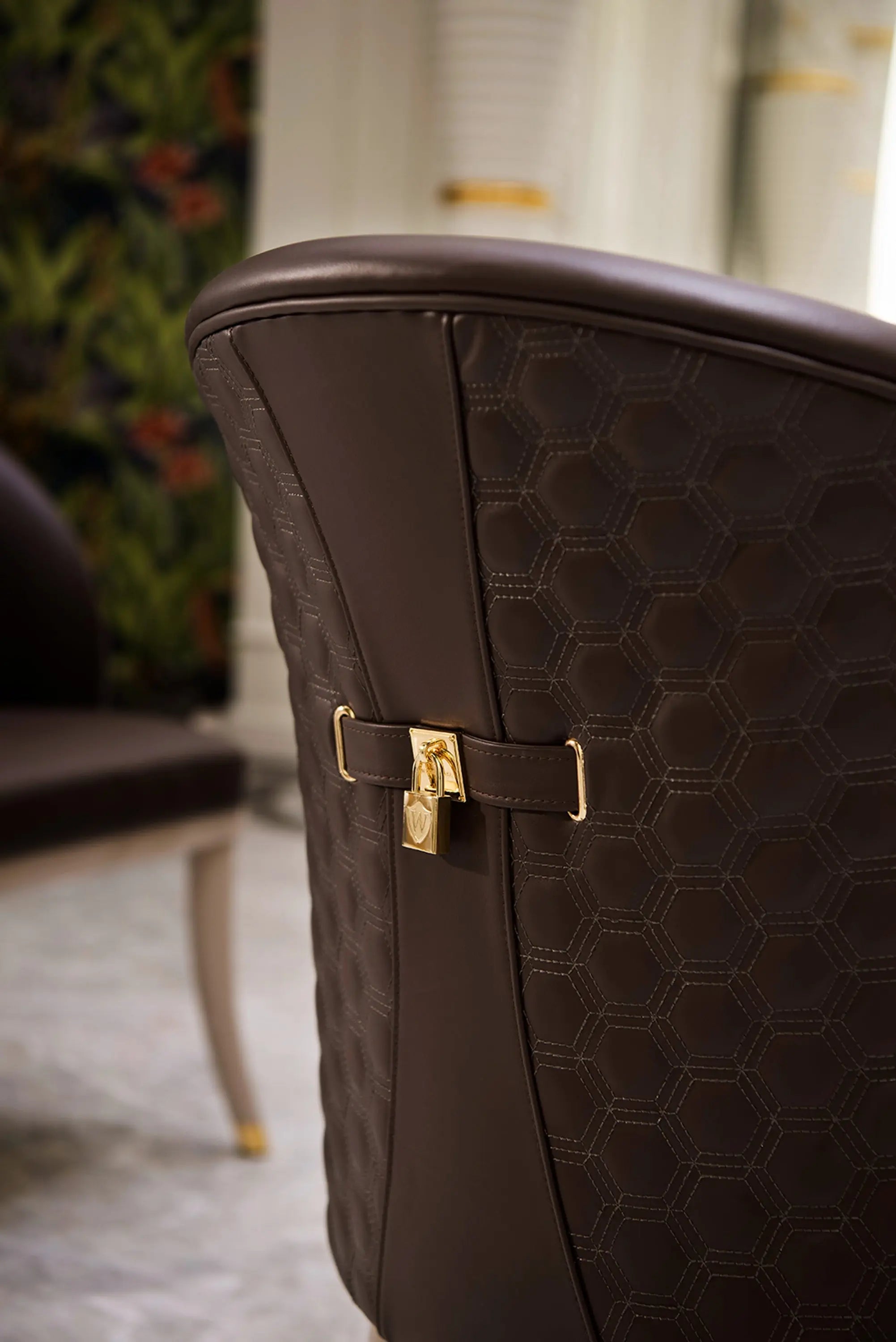 European Upholstered Wooden Leather Dining Chair W002D5 Bentley dining chair,Leisure Chair, Single Chair