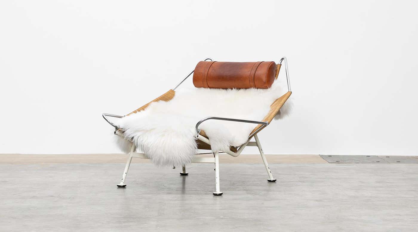 x-183 Minimalism Lounge chair