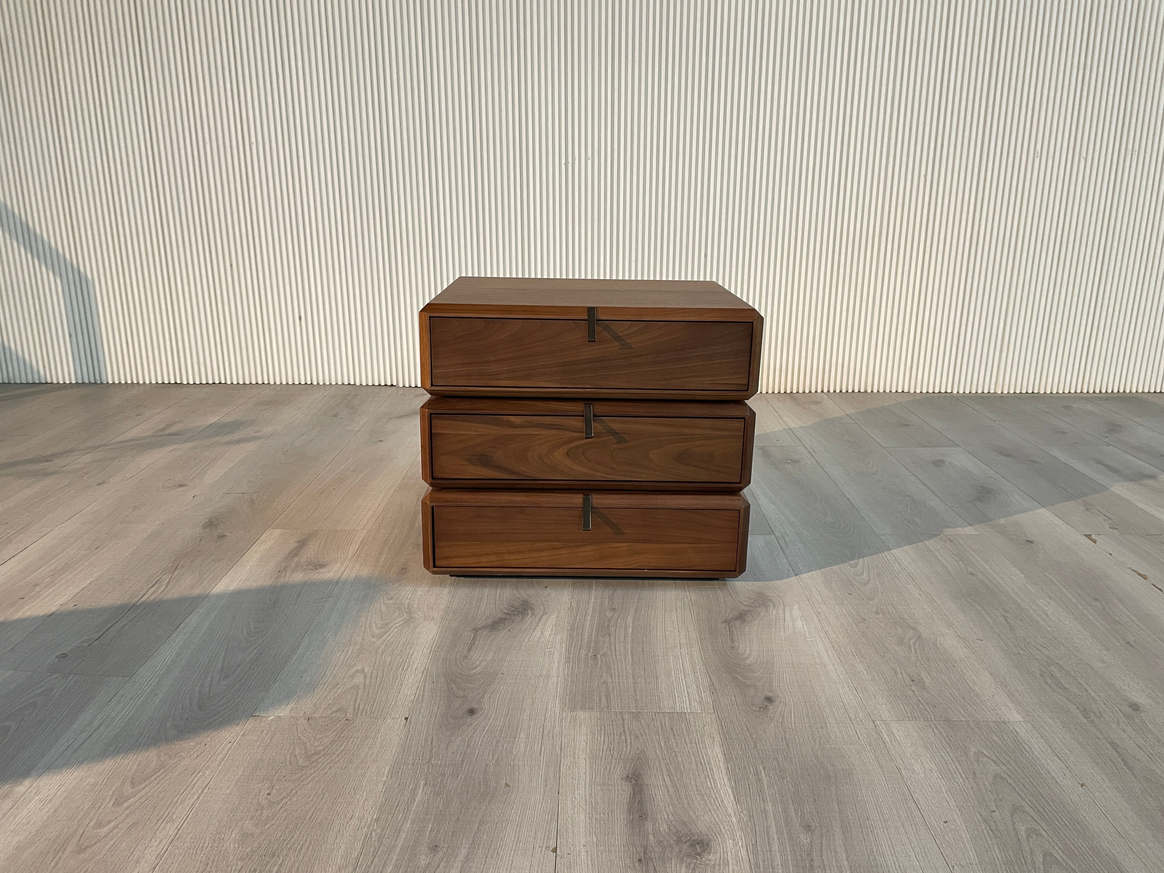 GL-188 Bedside Cabinet