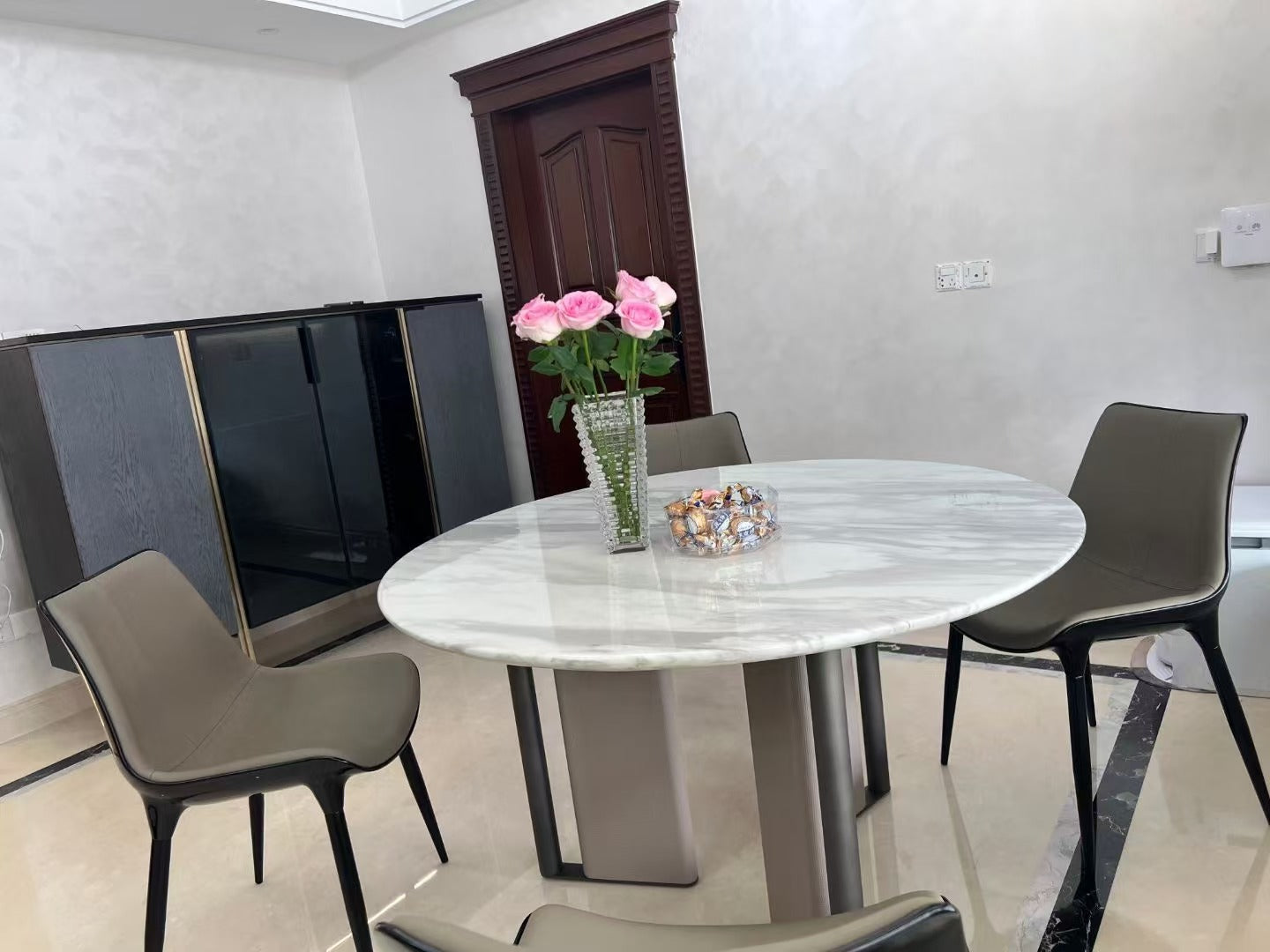 HA-2337-5  Dining Table - Chiuchiufurniture