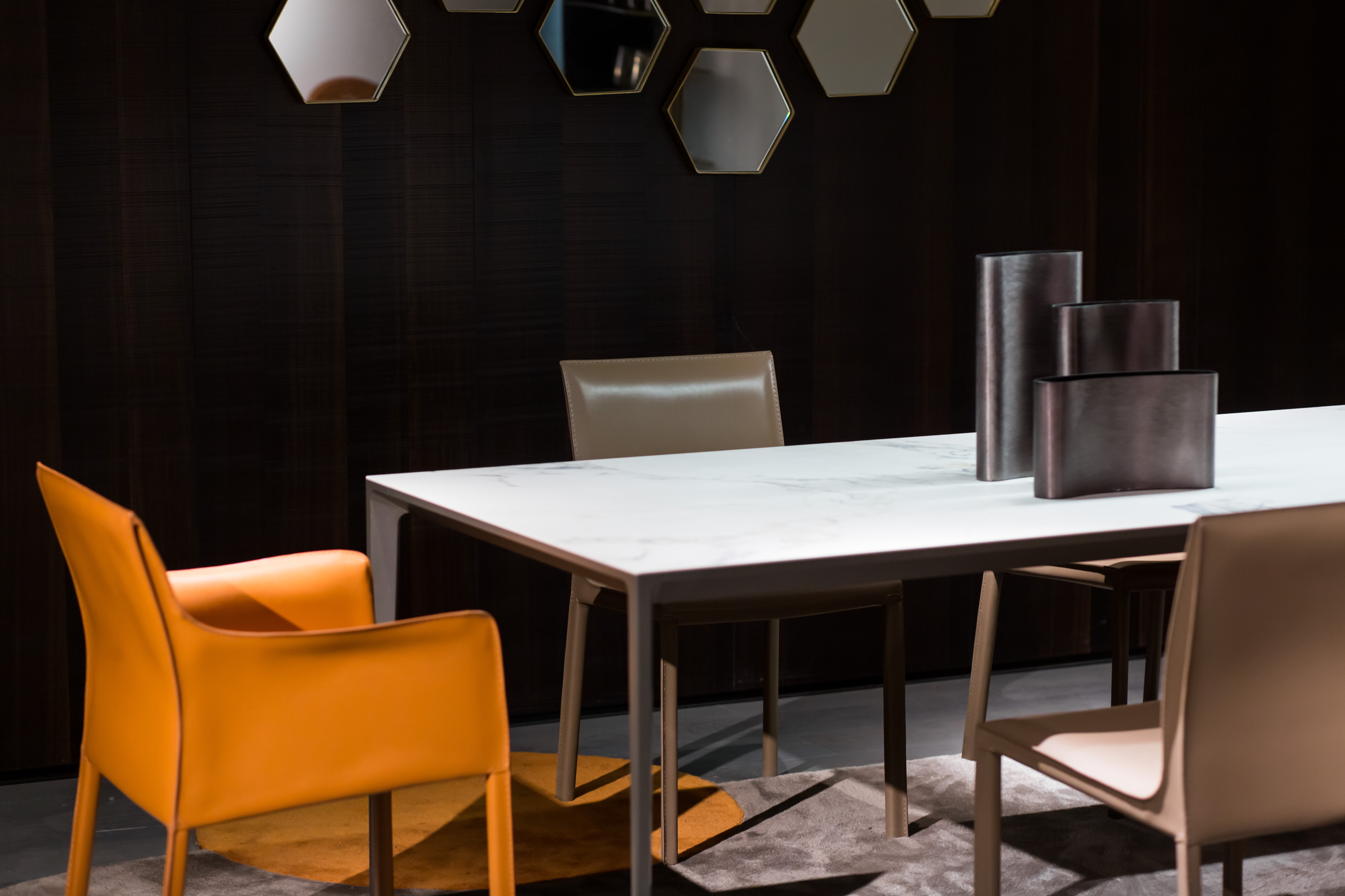 HA-W2010-2  Dining Table - Chiuchiufurniture