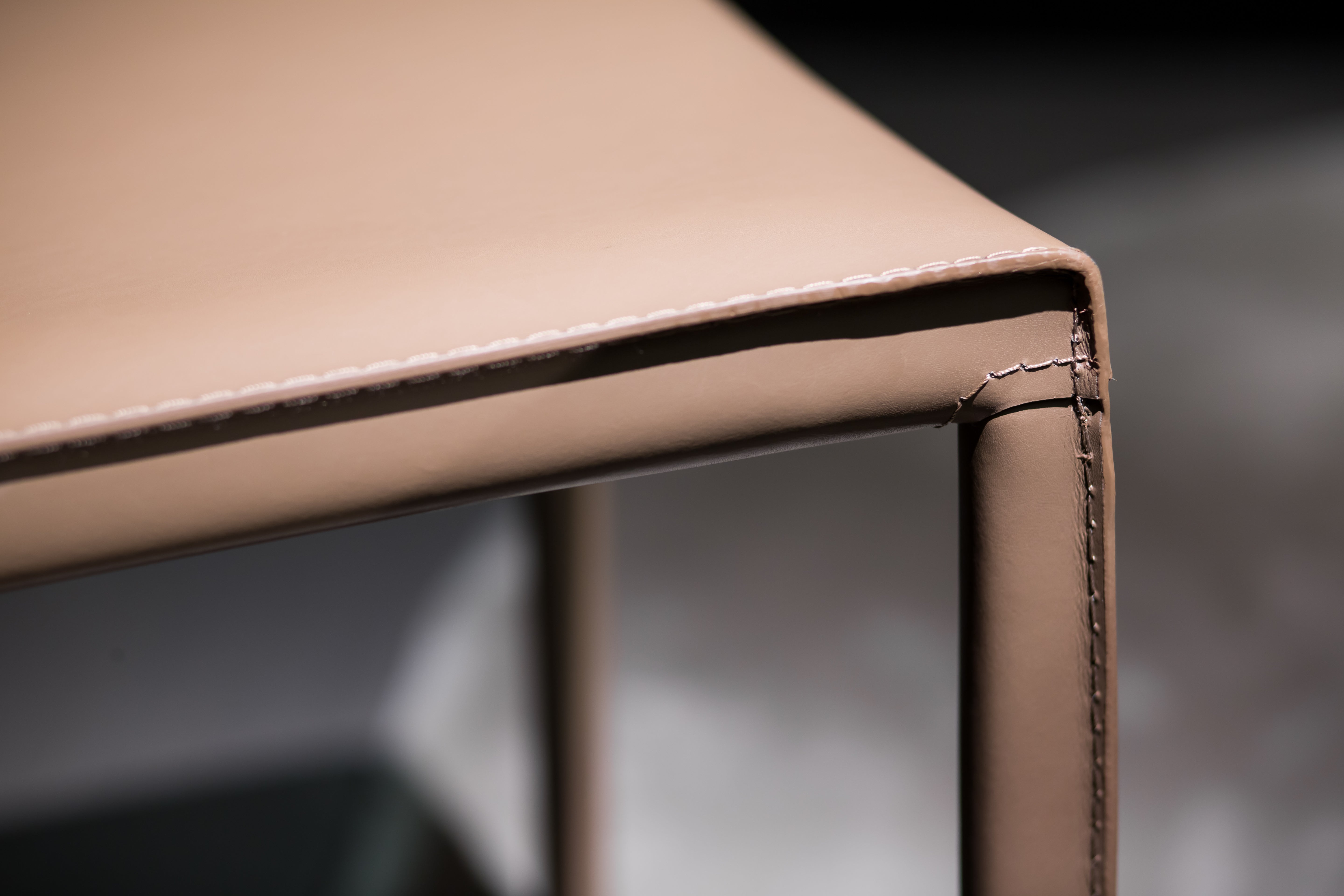 HB-W1911-2 Dining chair without armrests - Chiuchiufurniture