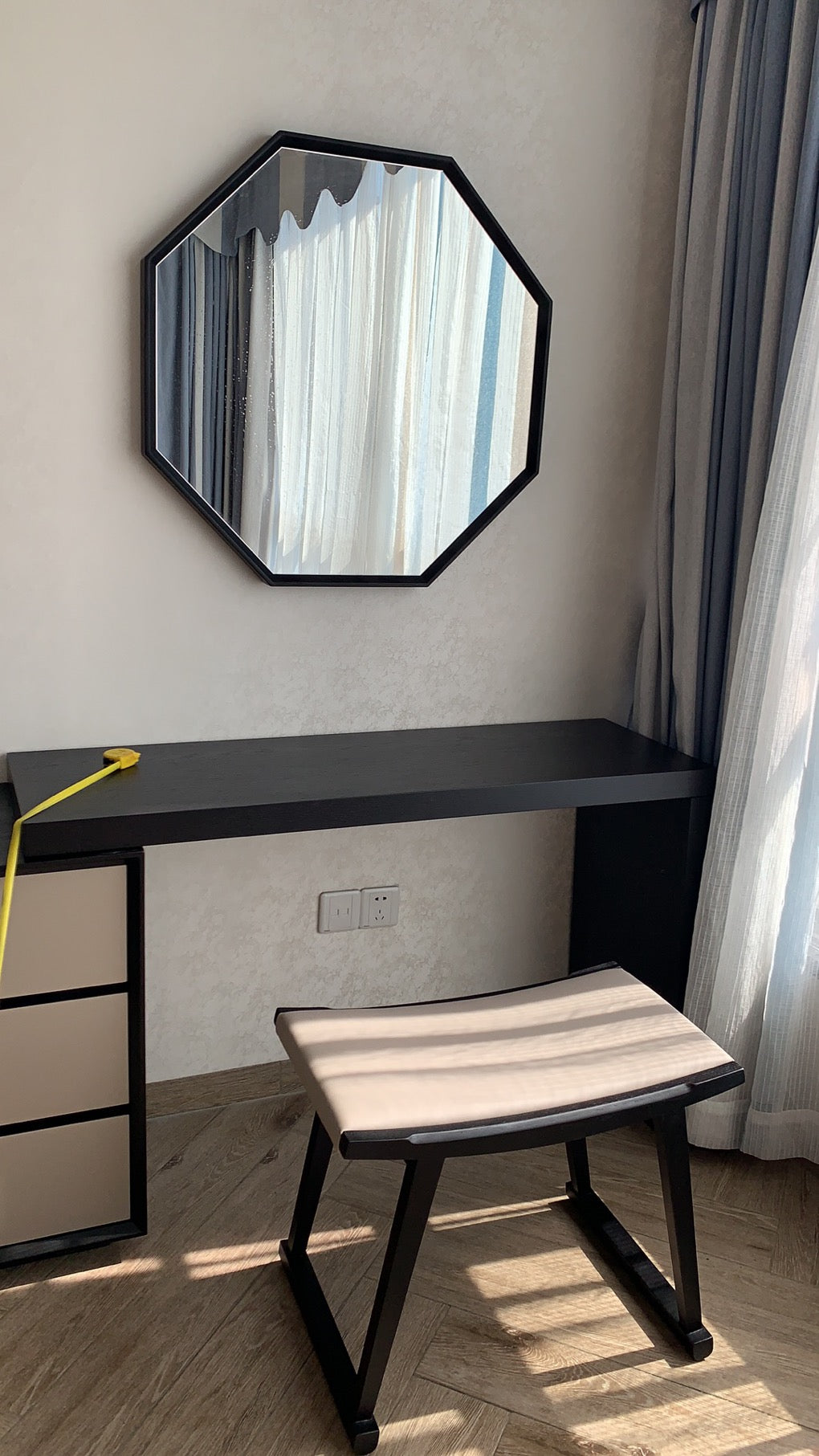 HG3-1687-3  Dressing Stool - Chiuchiufurniture