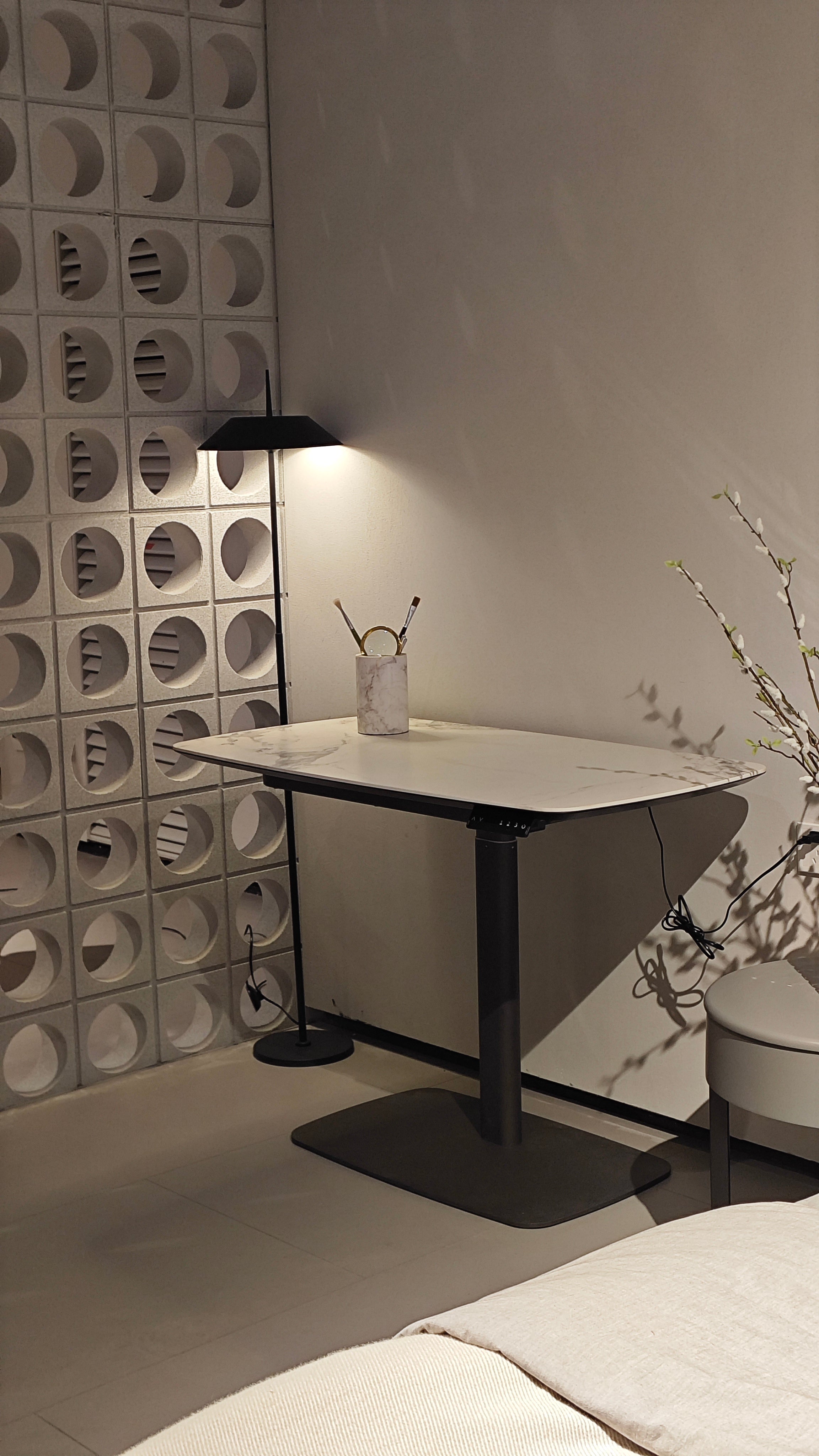 HS-2360-1  Electric lift desk - Chiuchiufurniture