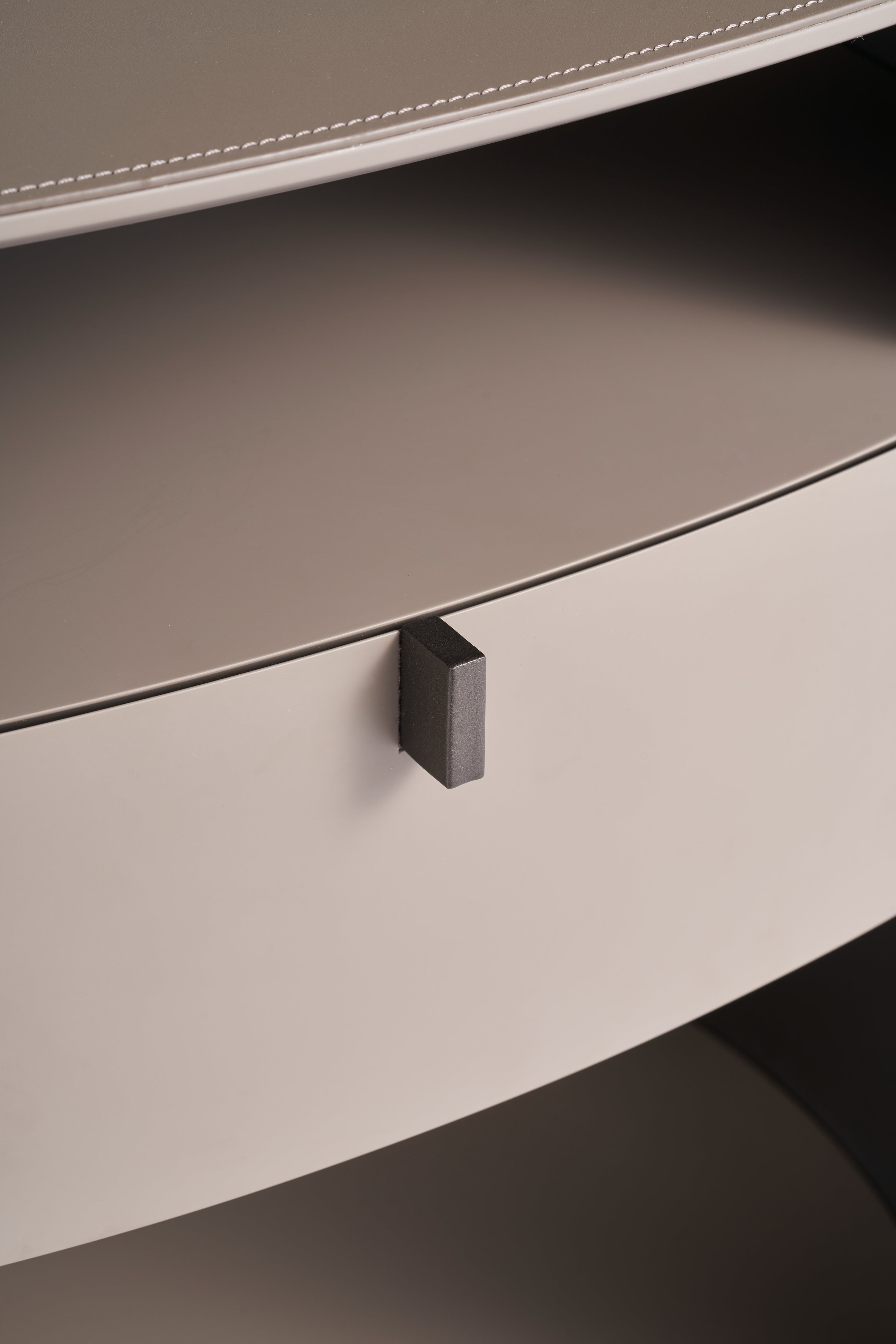 Minimalist HX-2315-2 Bedside Table