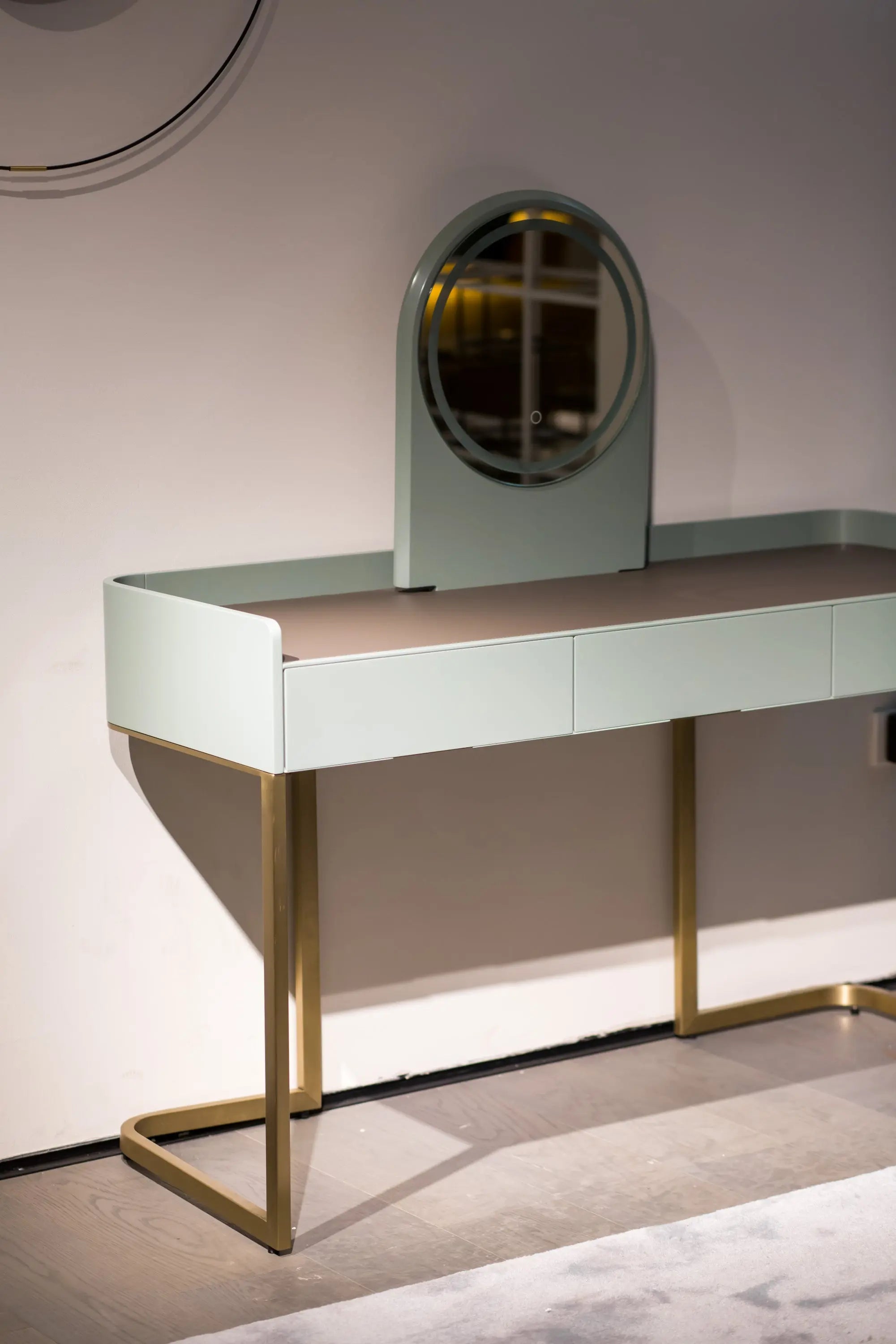 Italian Minimalist Bedroom HM-2017-1 Dressing Table VV