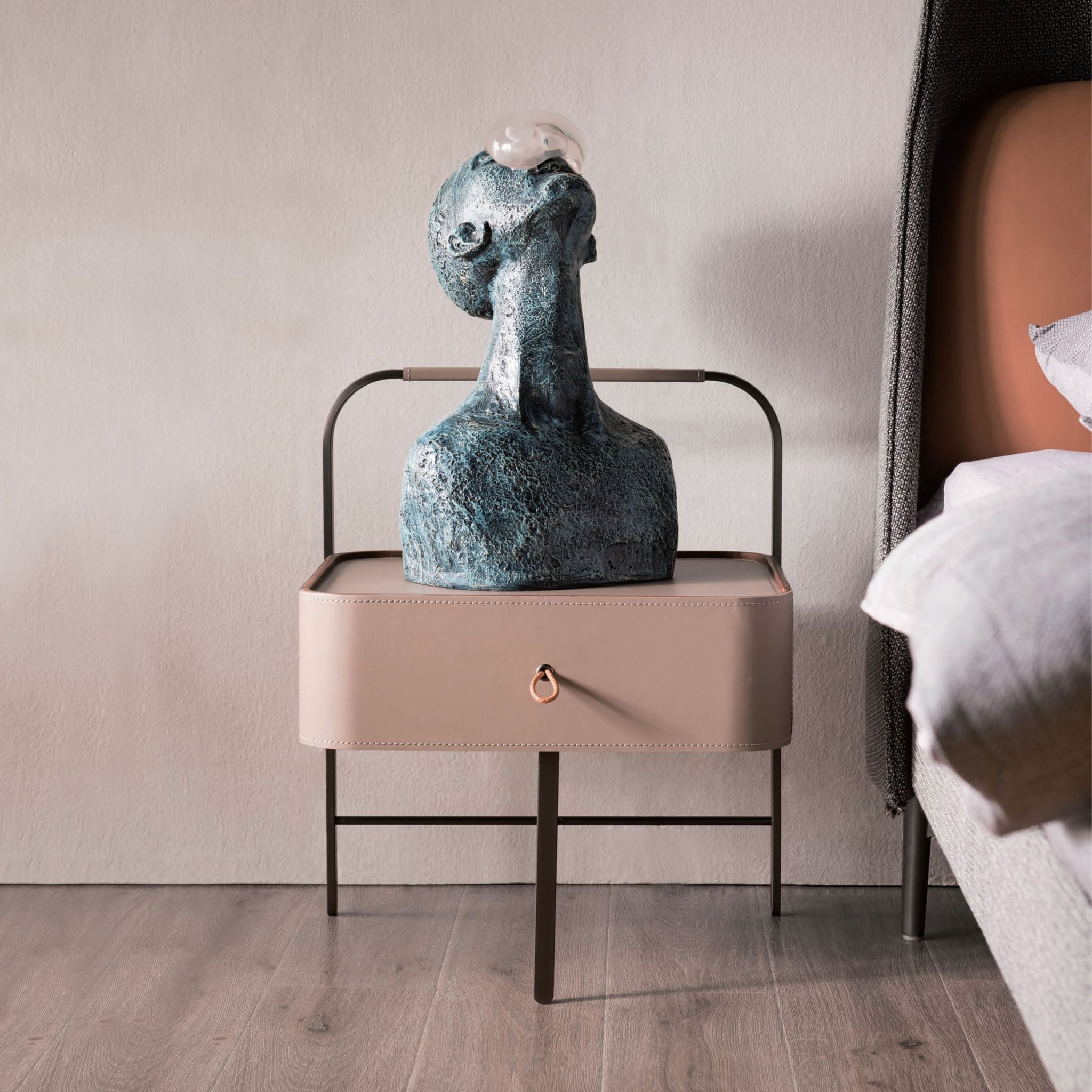 CG-1010 Minimalism Bedside table