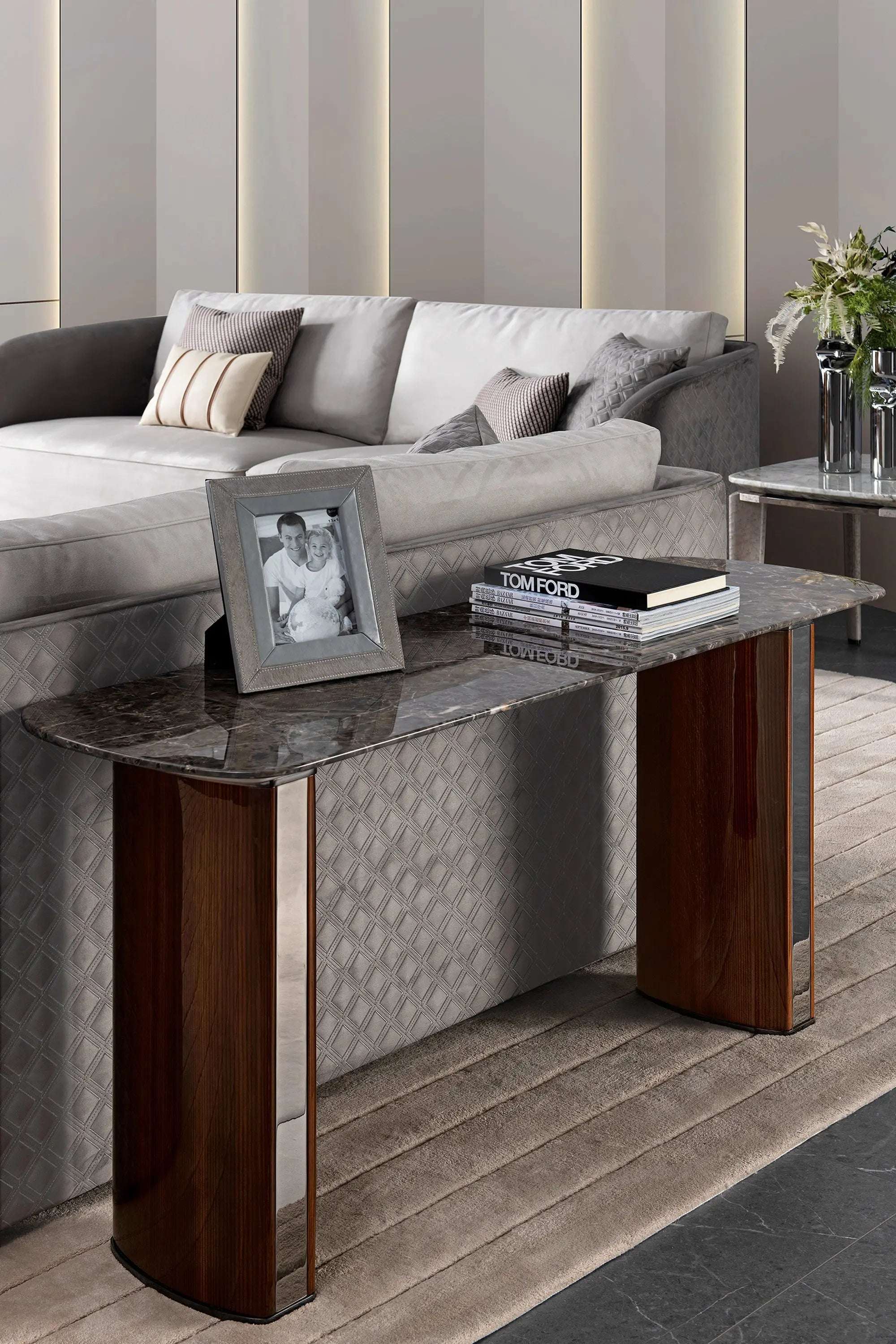 Light luxury Sofa Back Table, the perfect combination ofmarble and wood  Bentley W016H7 Porch W