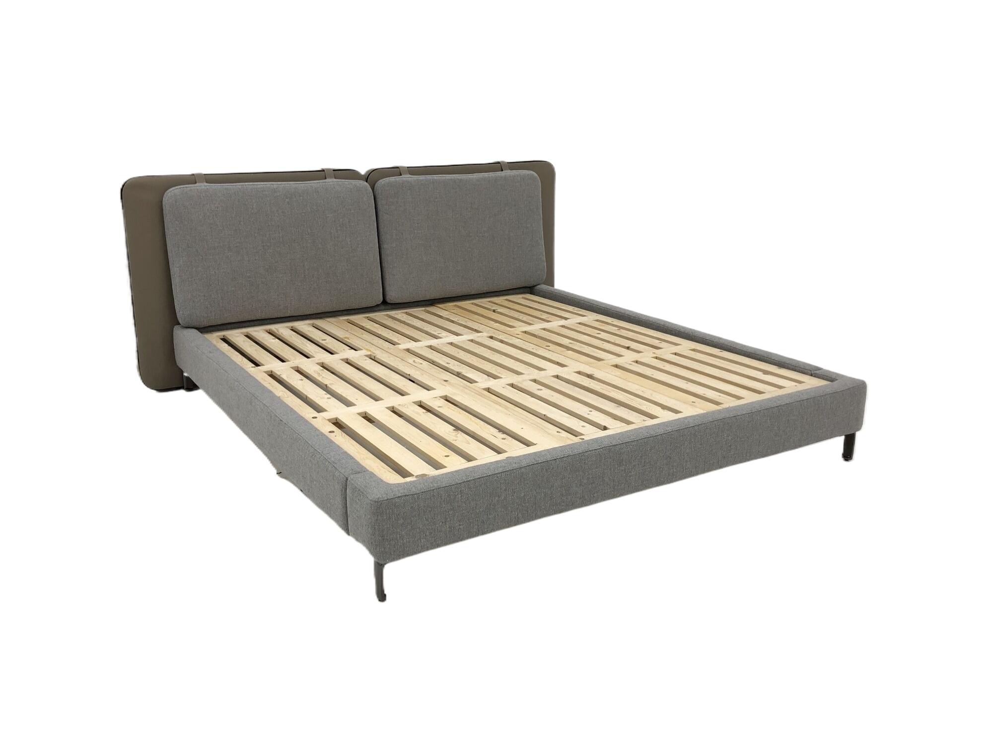 MB-049  Bed