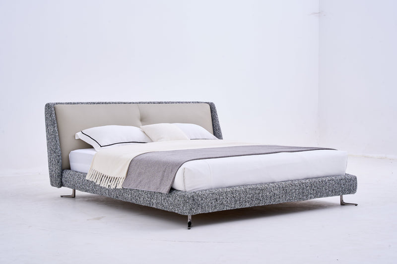 RC-33 Minimalism Bed