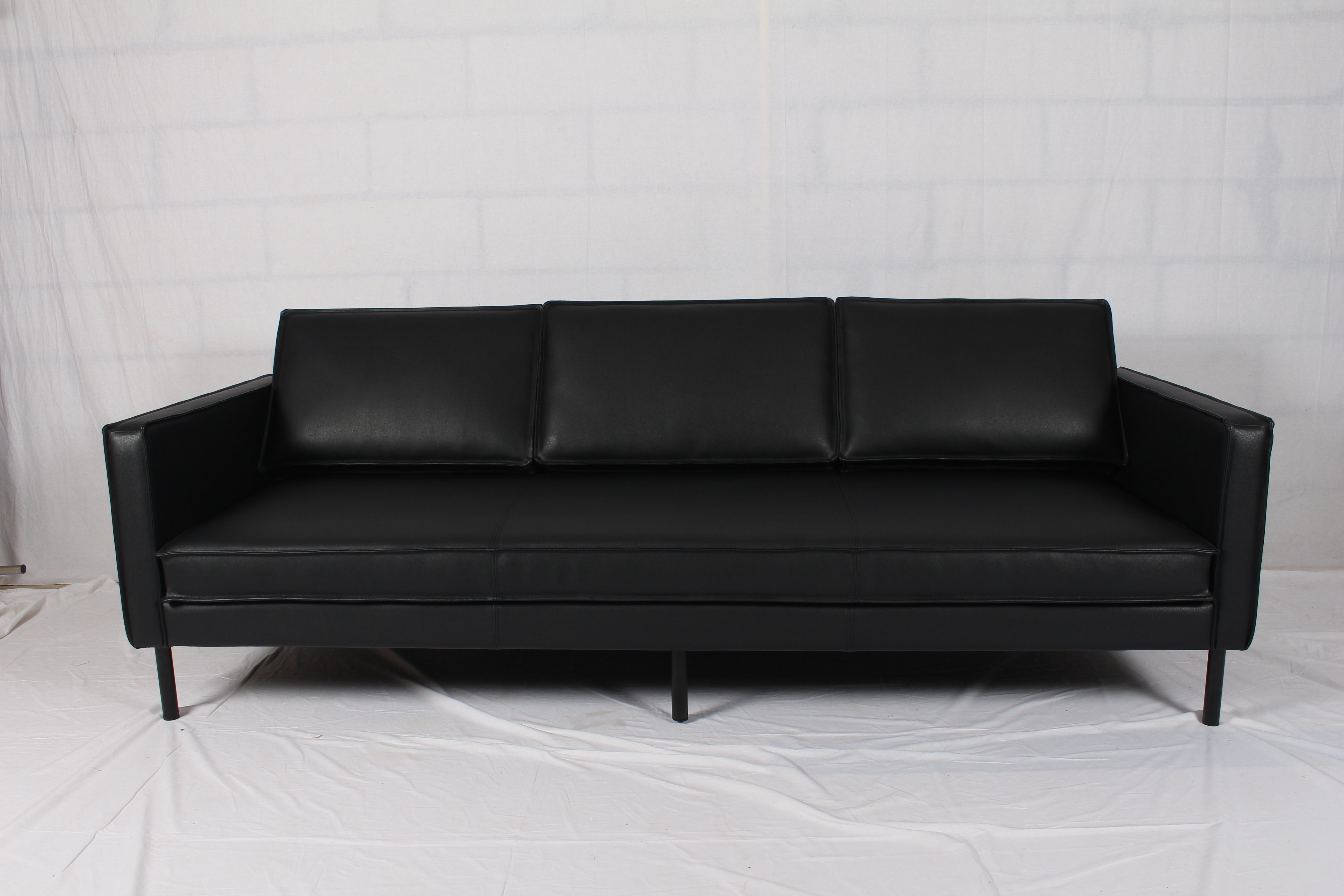 SF-145  Axel Leather Sofa