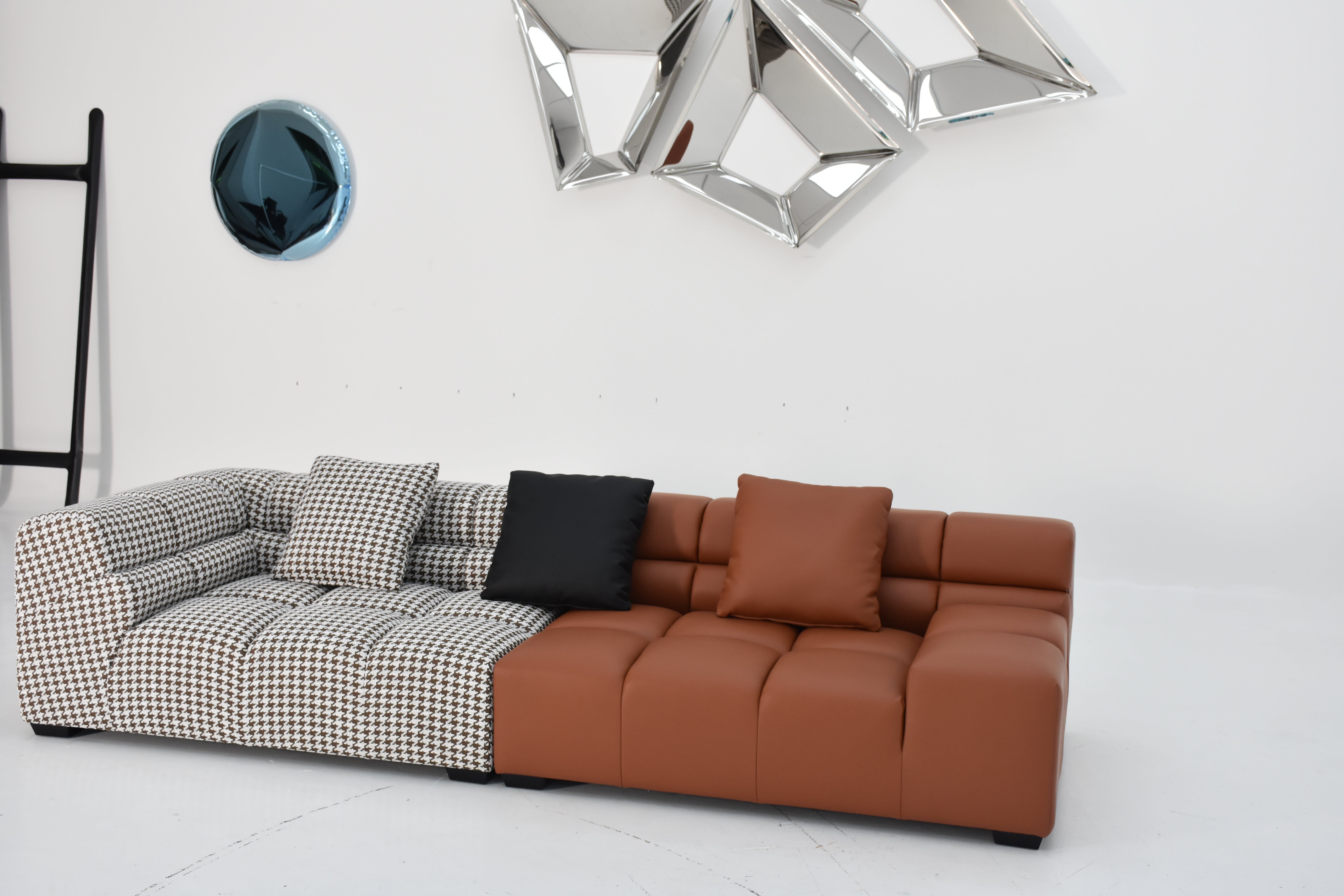 SF-170 Tafti Cube Sofa