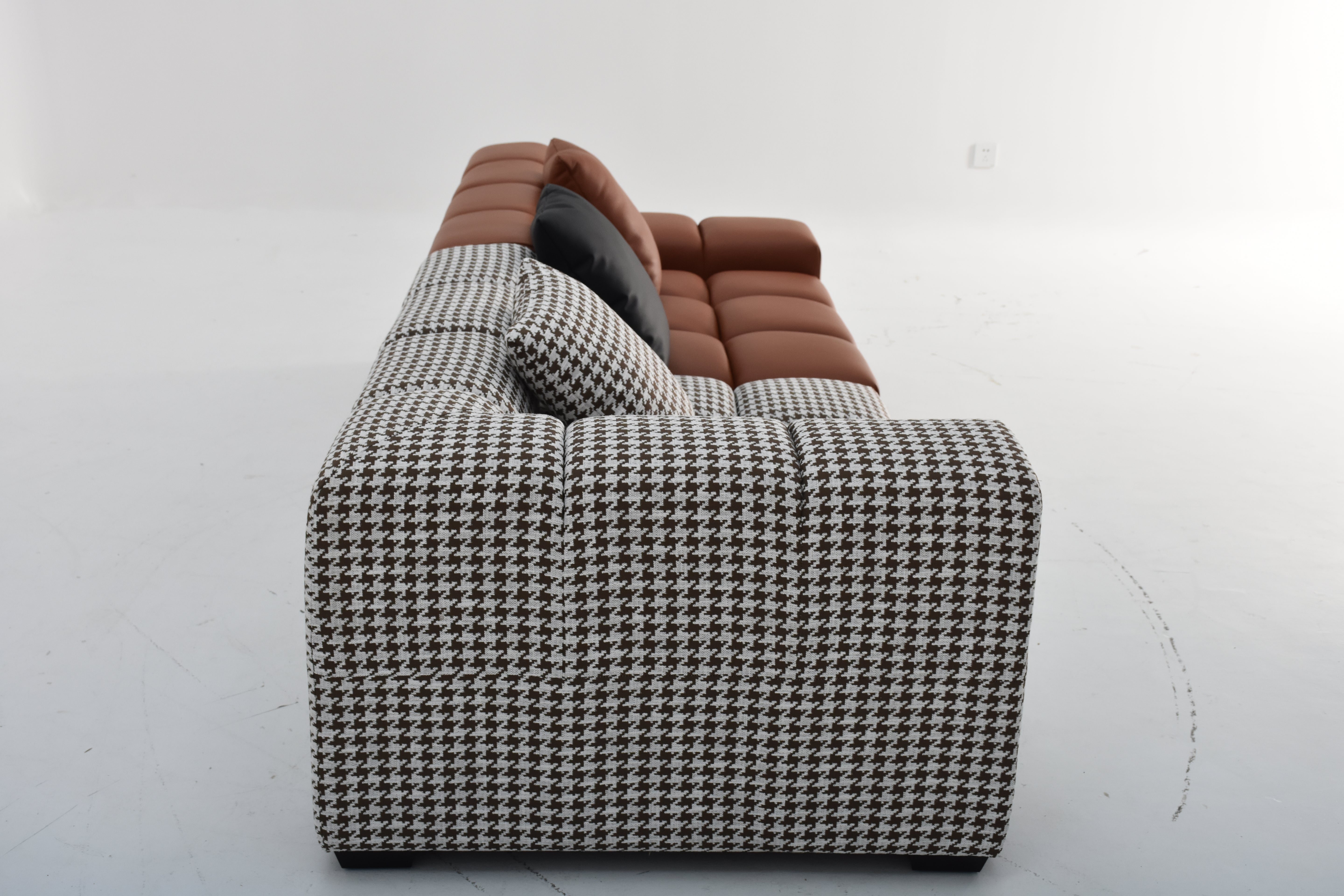 SF-170 Tafti Cube Sofa