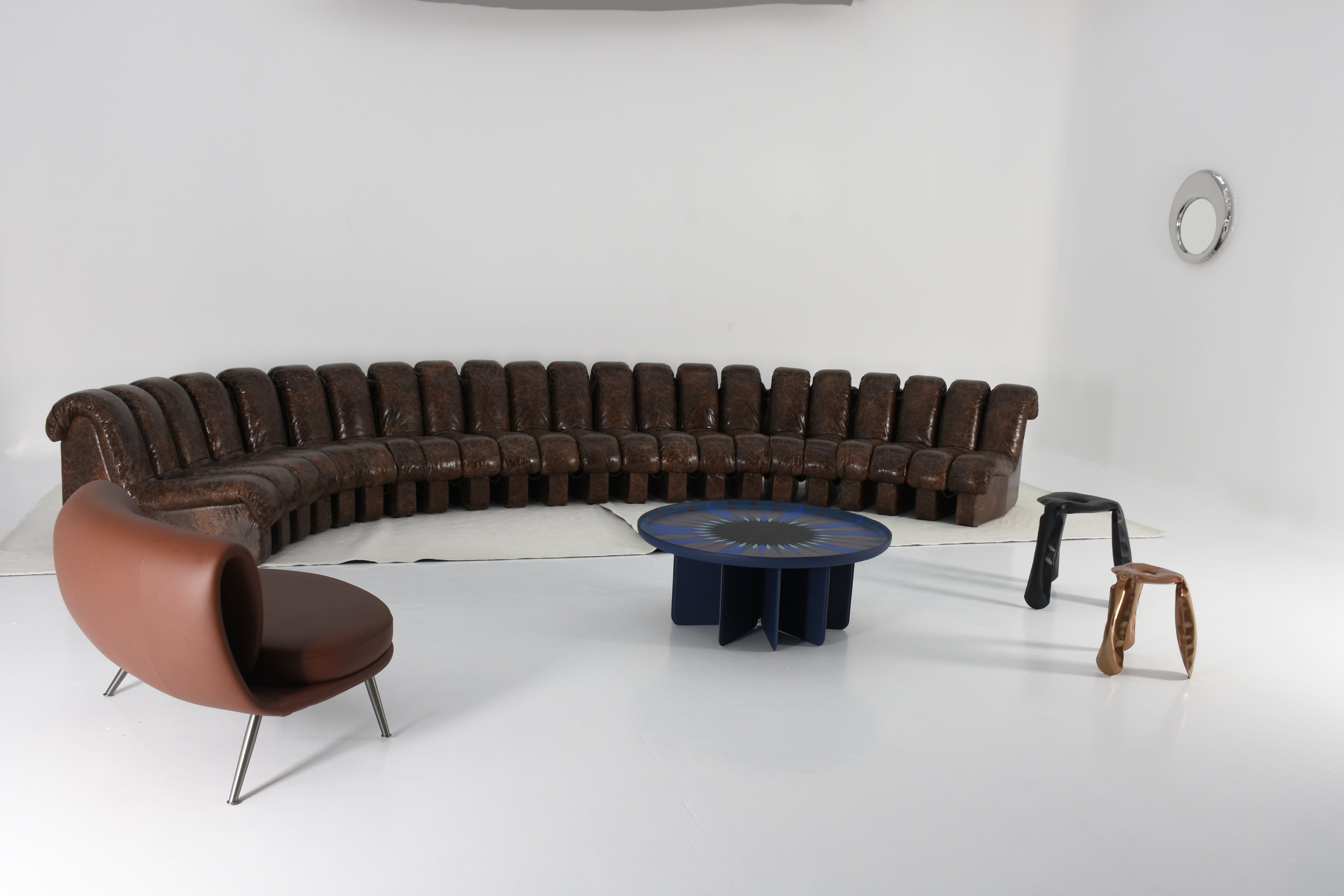 SF-201  Serpentine Modular Sofa