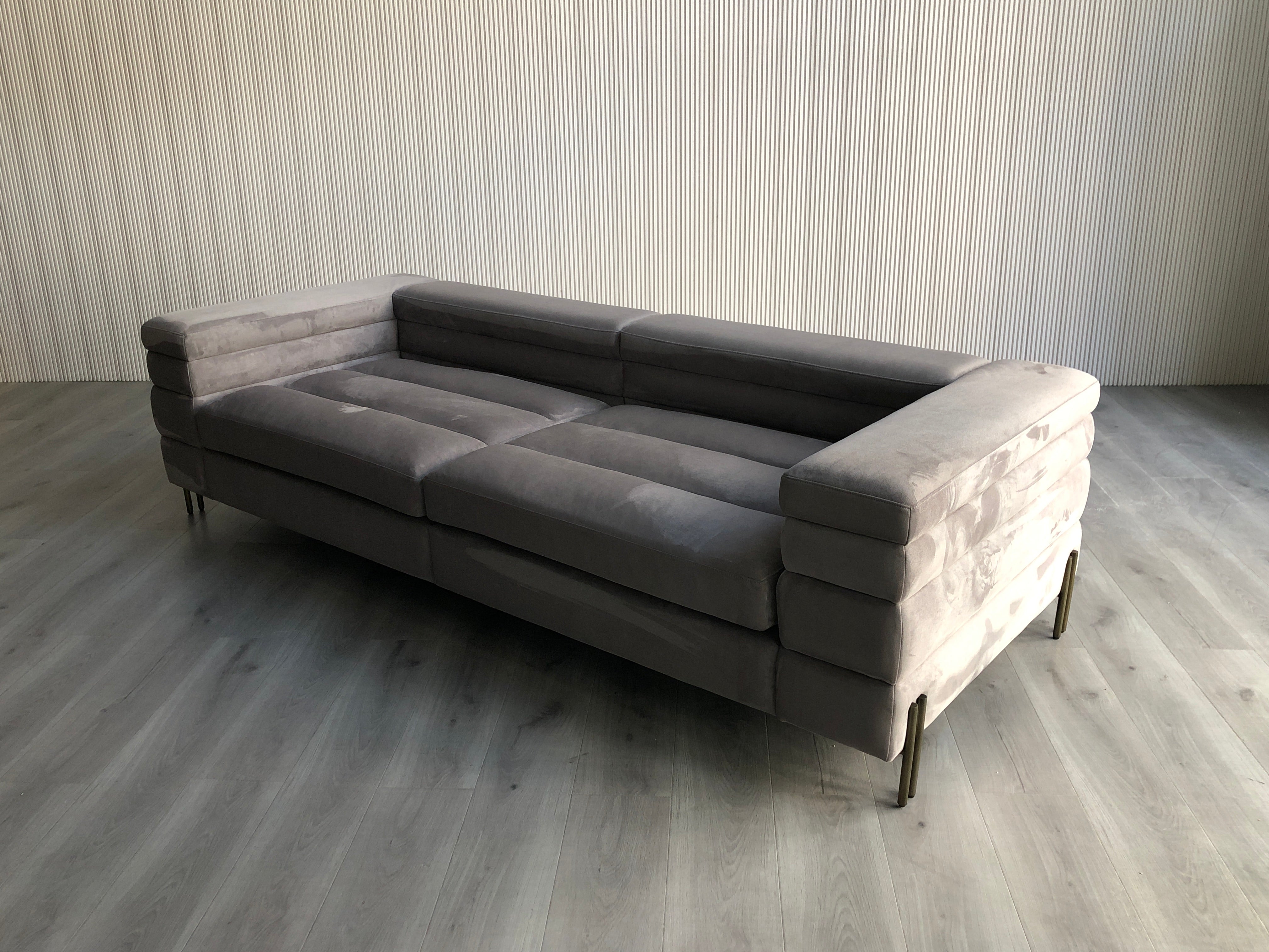 SF-203  Mayfair by Arketipo  Sofa