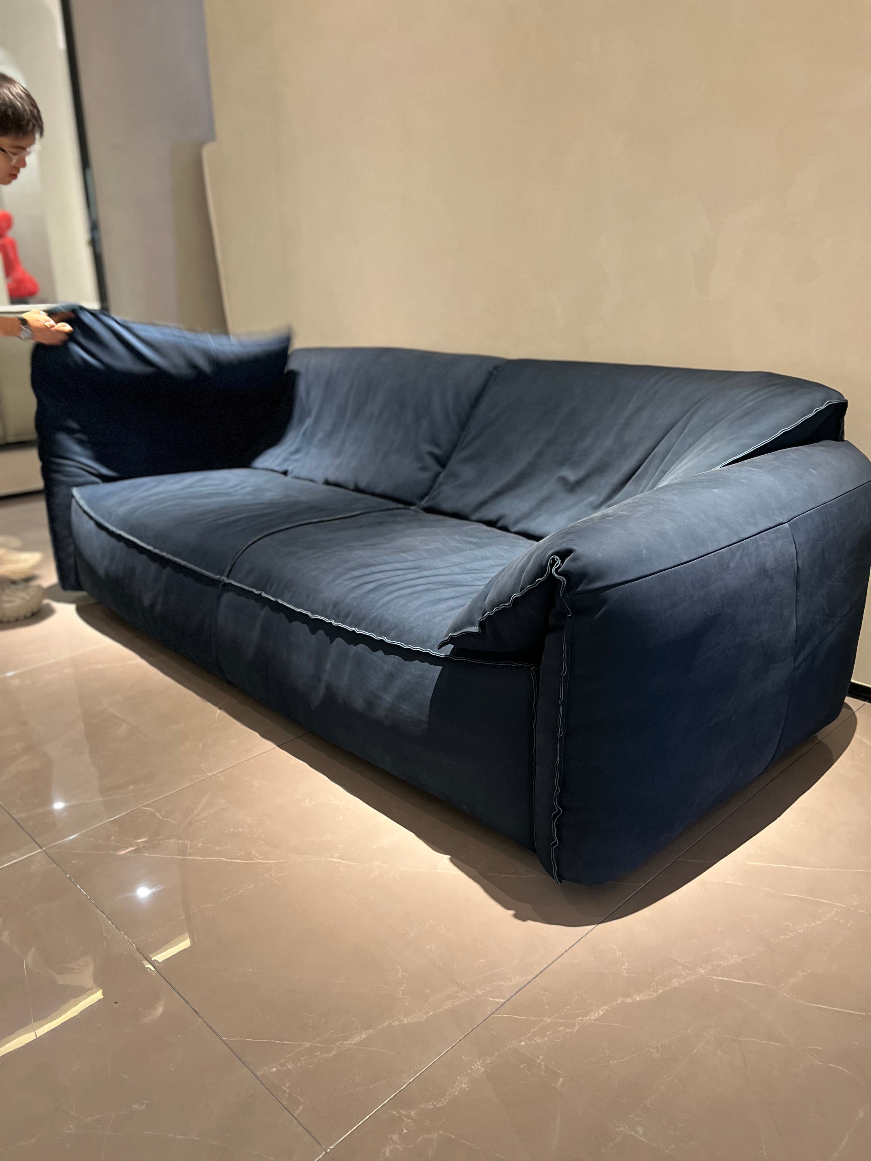 SF-20 Minimalism Sofa