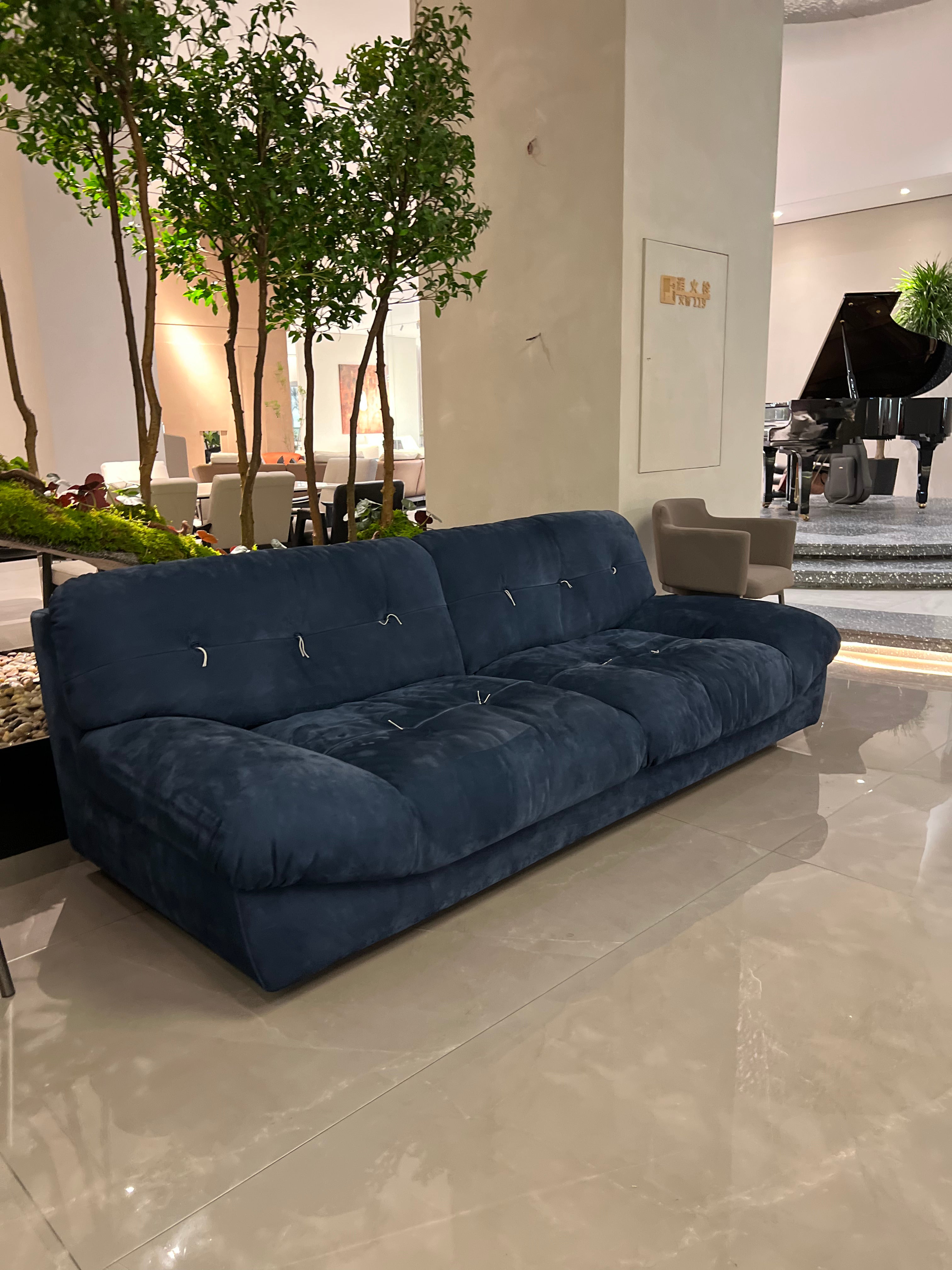 SF-29 Minimalism Sofa