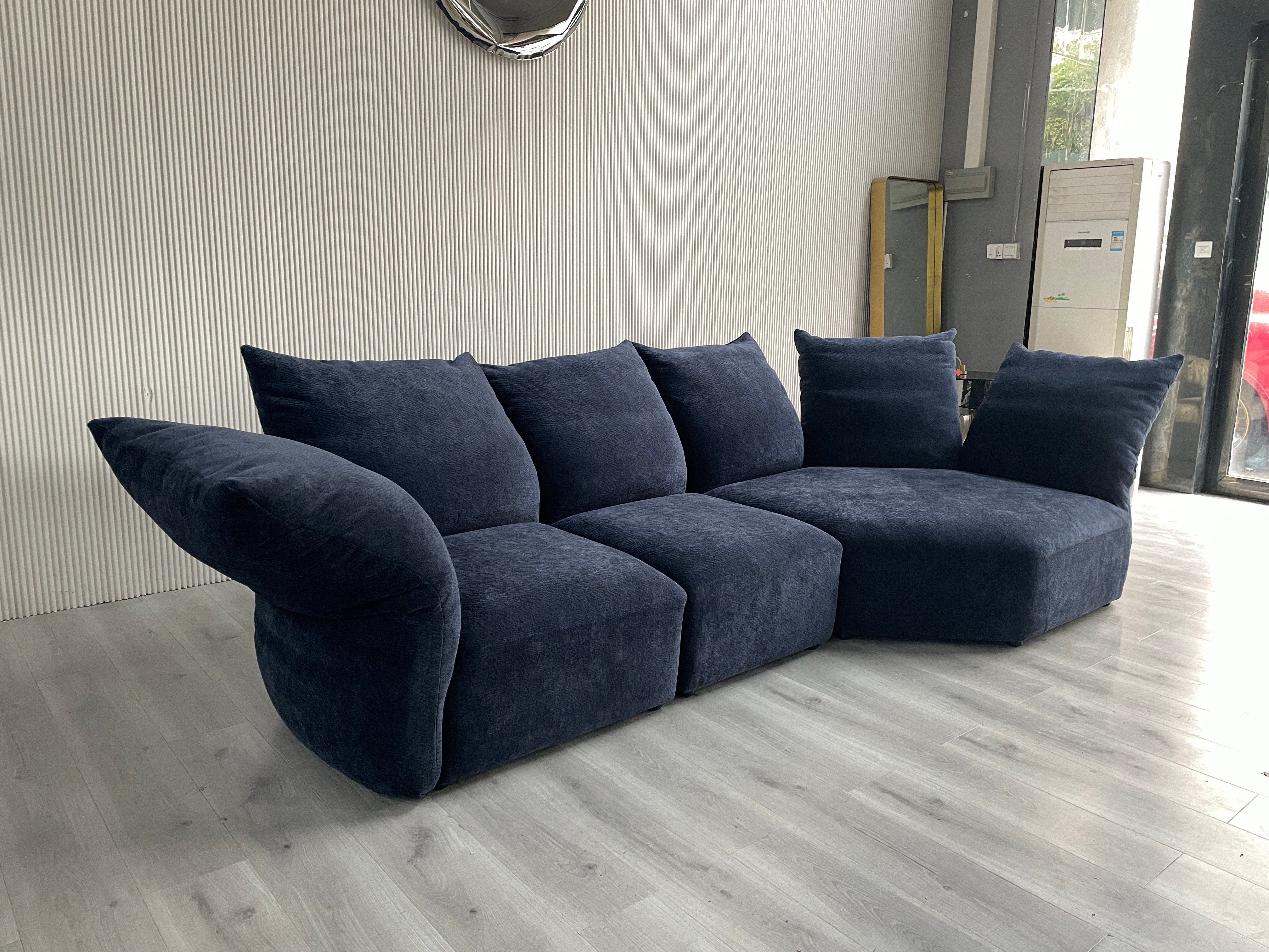 SF-336   Petal Sofa