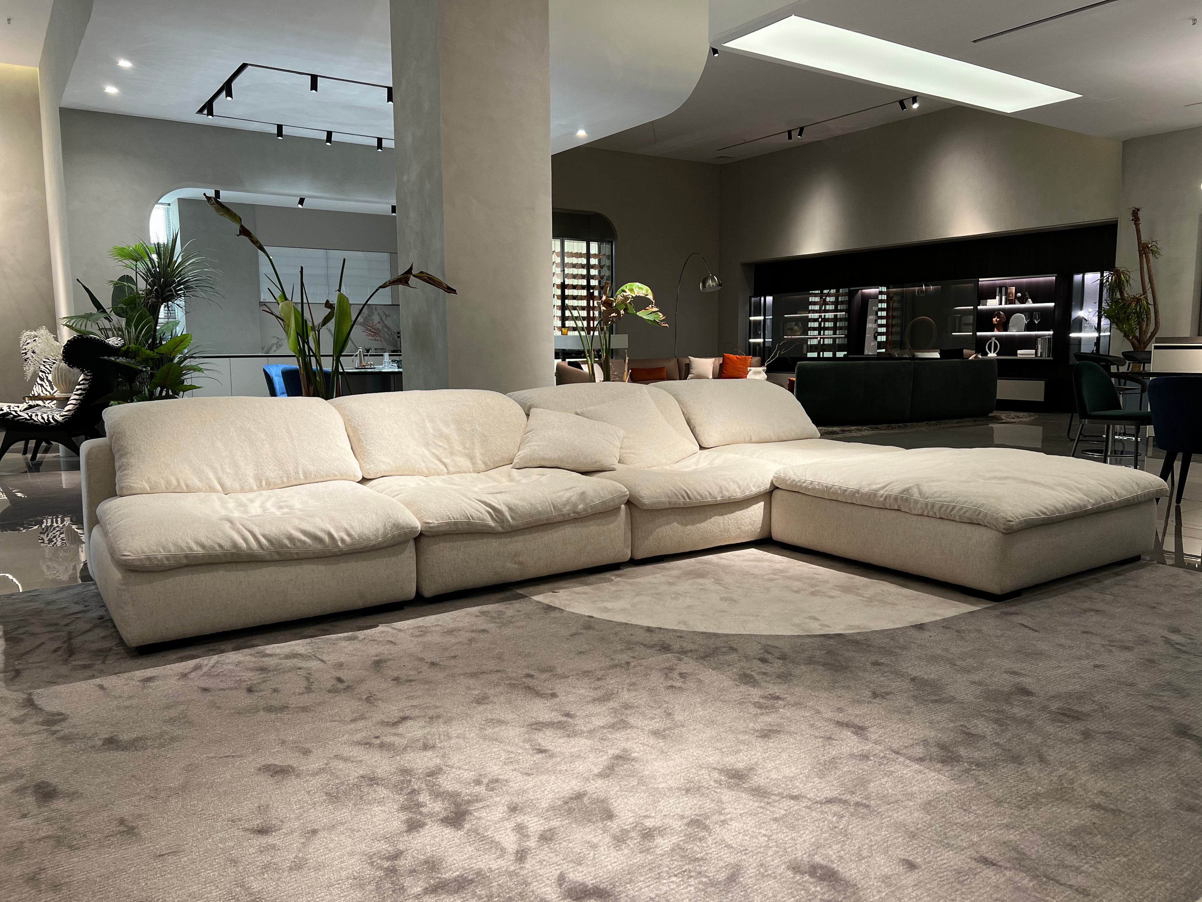 SF-35 Minimalism Sofa