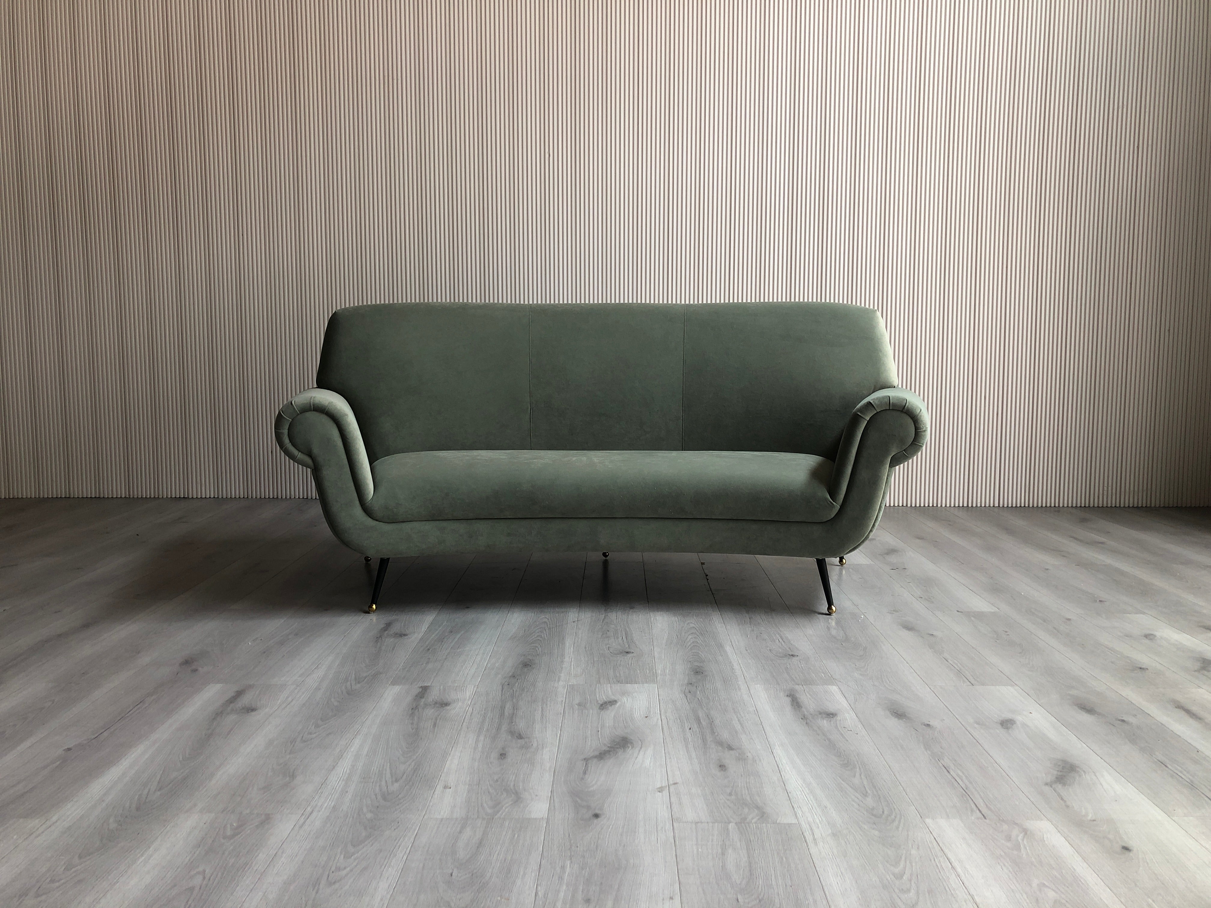 SF-370 three-seater sofa minimalist style