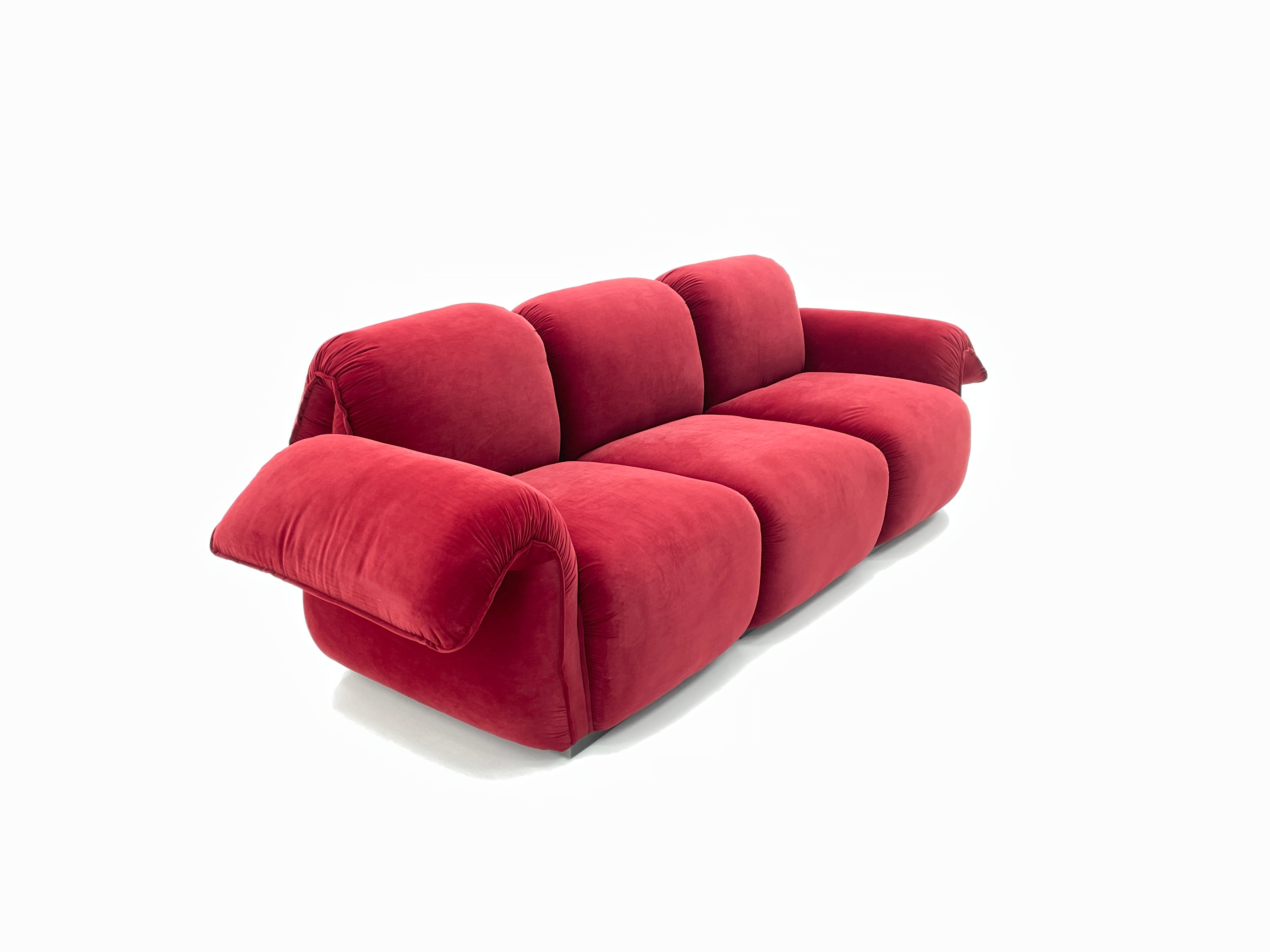 SF-399  Octopus Sofa Minimalist Style