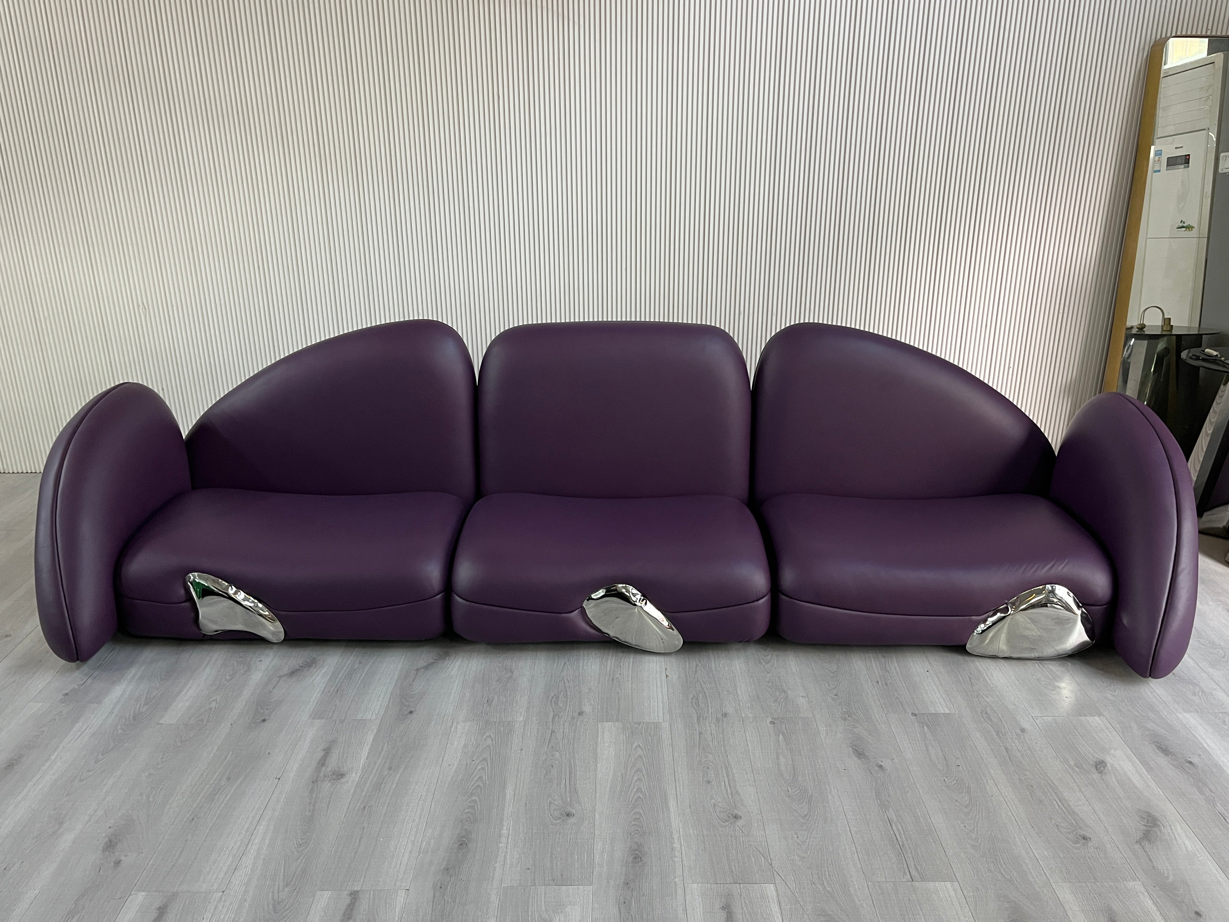 SF-443   Minimalist Sofa