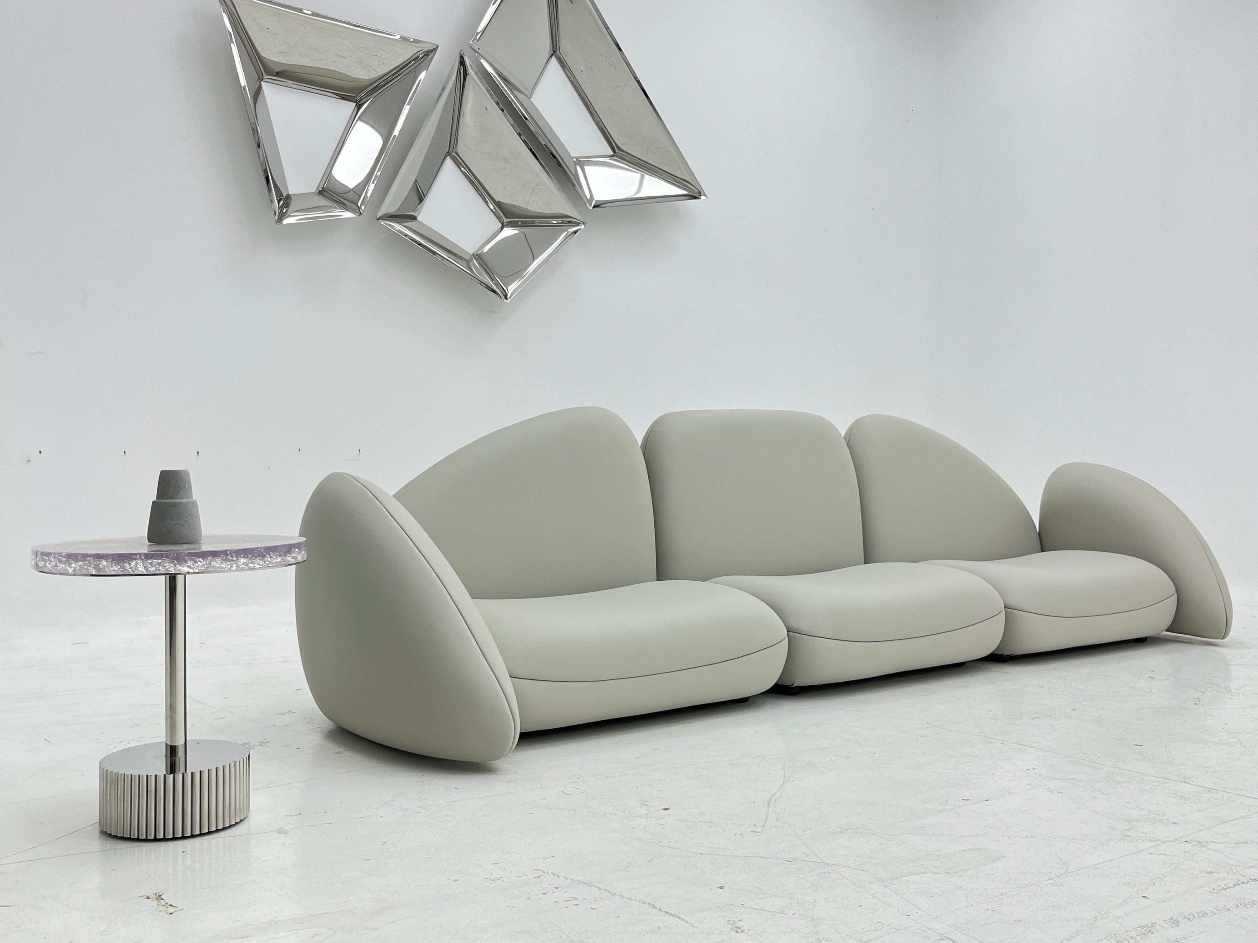 SF-443   Minimalist Sofa