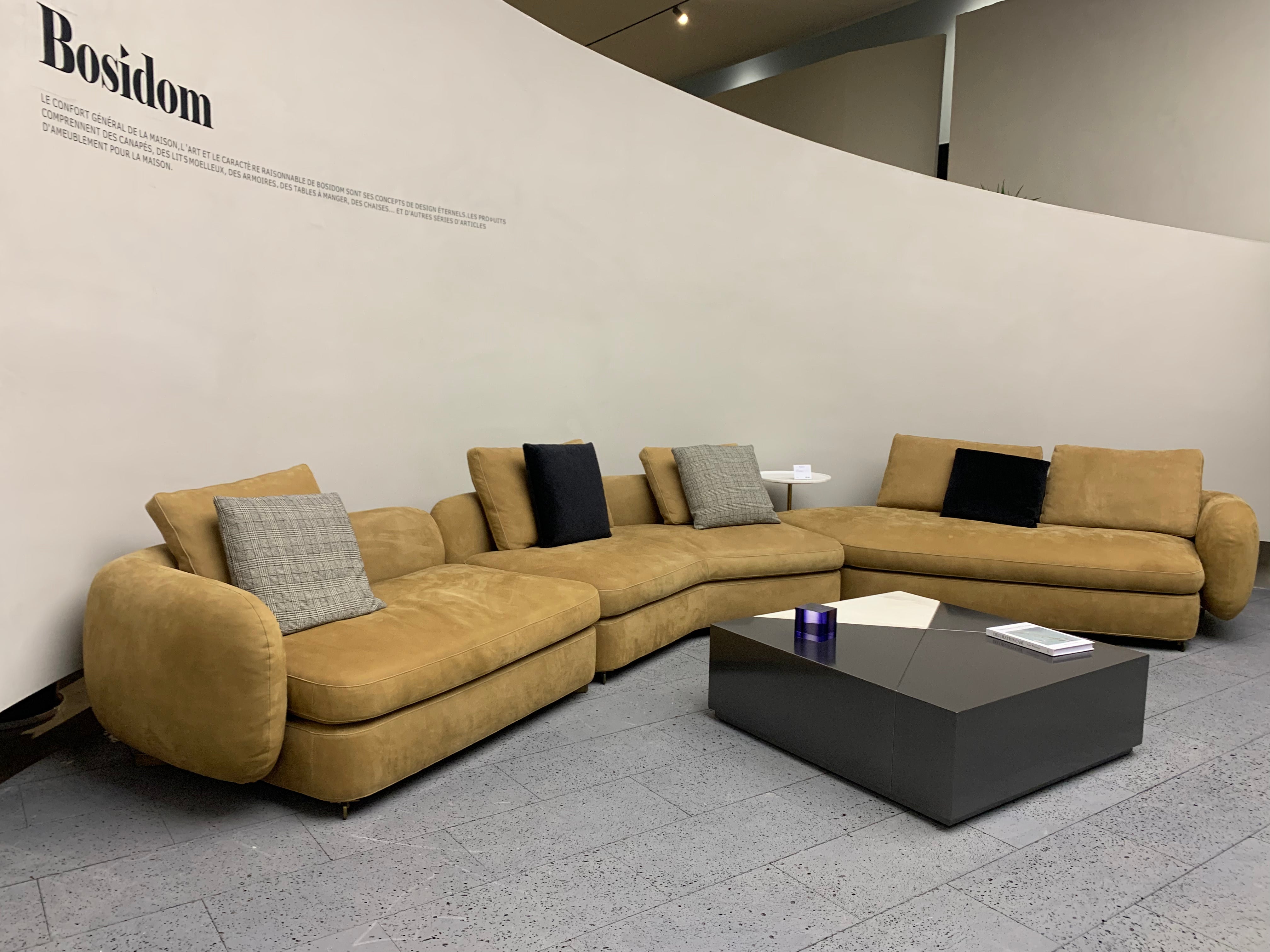 SF-5 Minimalism Sofa