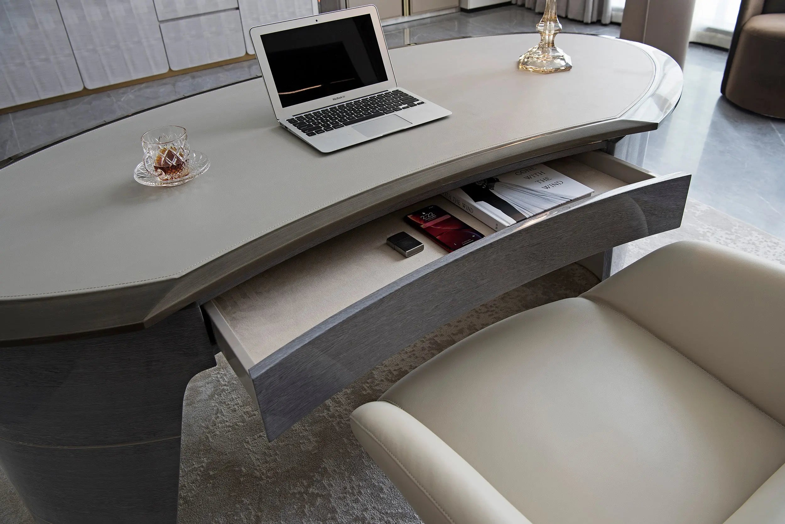 Simple and atmospheric desk ，Boss Table , Office Table    WH302S28 W